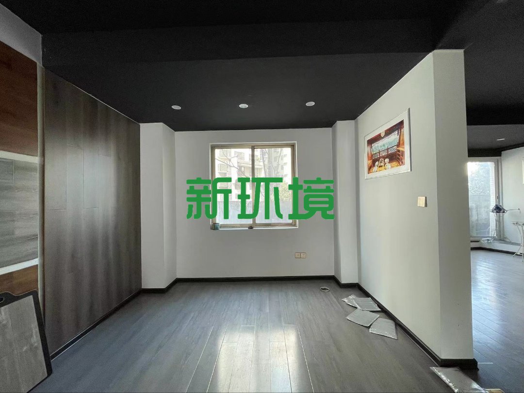 西溪美景  3室2厅2卫   85.00万客厅