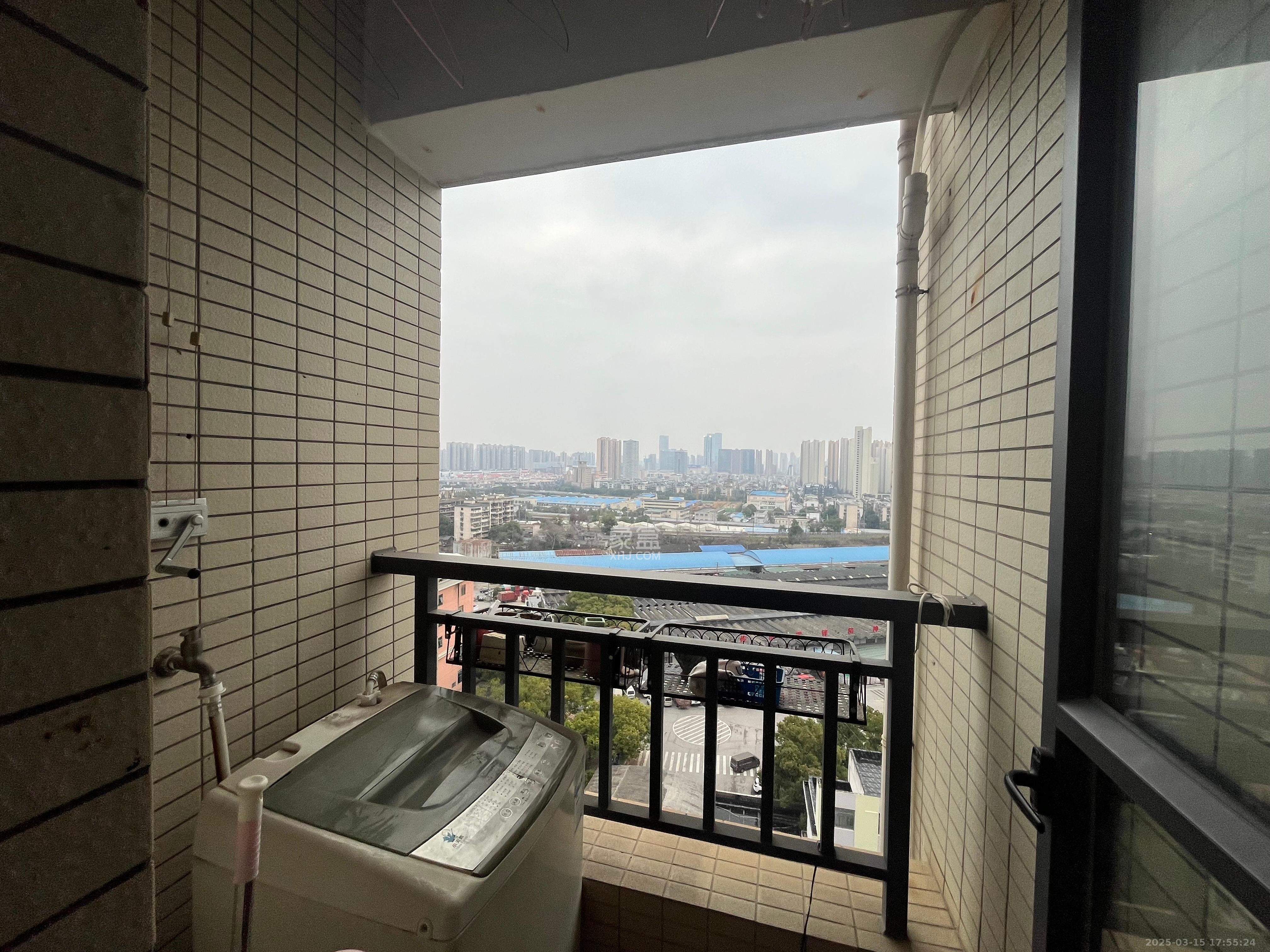 兰亭优壳（隽峰苑）  1室1厅1卫   1500.00元/月室内图