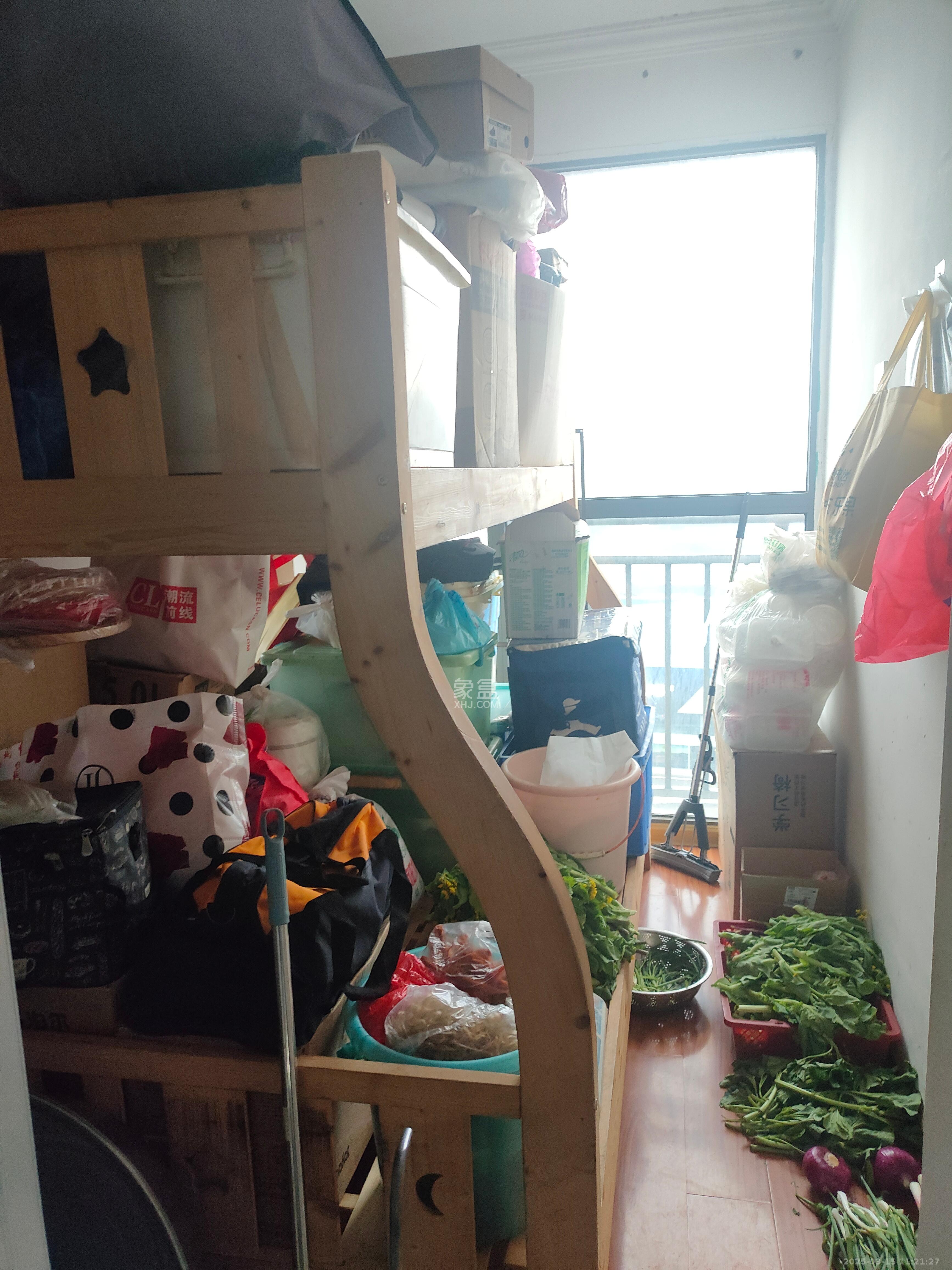 长永佳苑 3室2厅1卫 1800.0元/月 长永佳苑 3室2厅1卫 1800.0元/月室内图