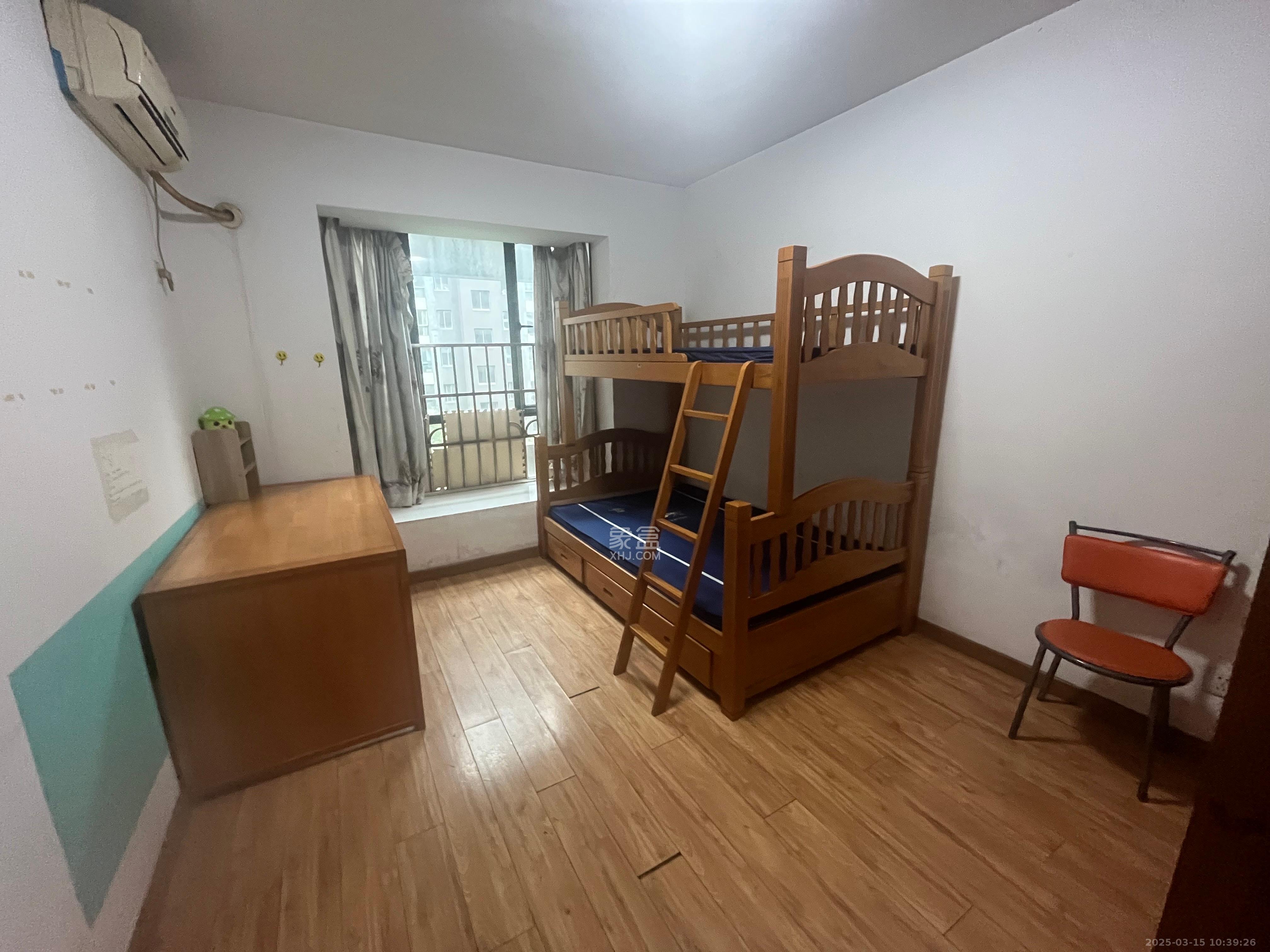 西子花苑 4室2厅2卫 3300.0元/月 西子花苑 4室2厅2卫 3300.0元/月室内图