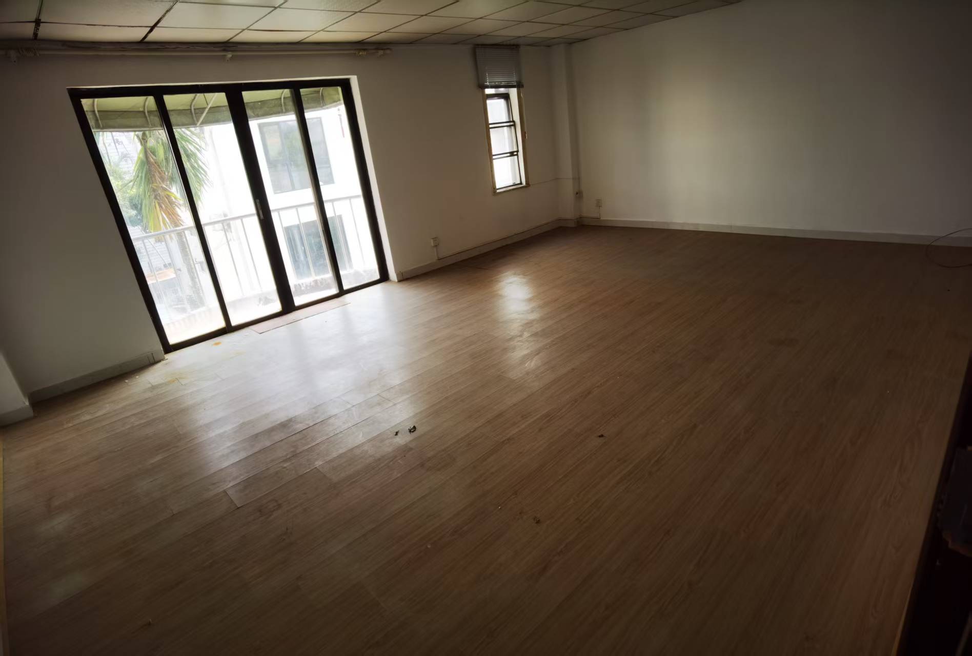 钓鱼台别墅 8室1厅1卫 12000.0元/月 钓鱼台别墅 8室1厅1卫 12000.0元/月室内图