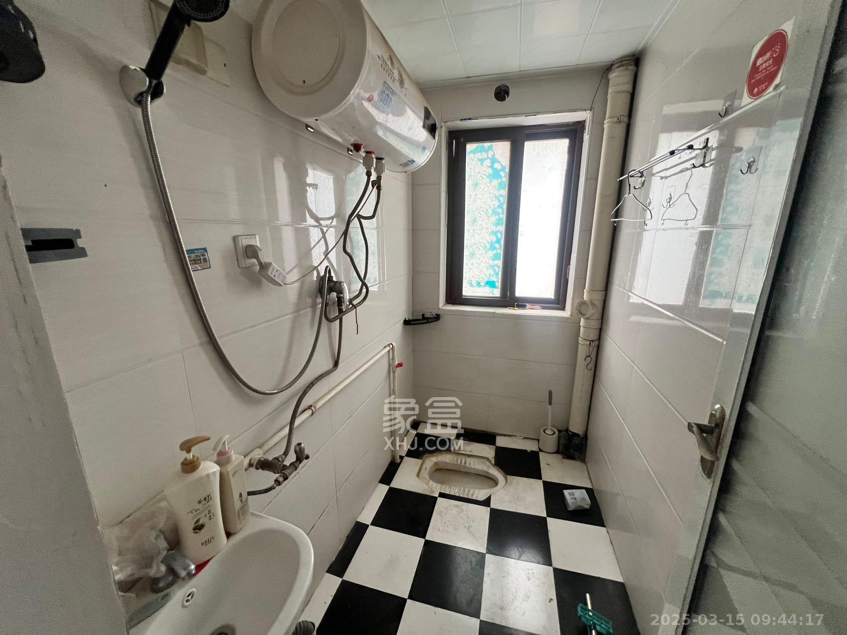 鑫天山水洲城 3室2厅1卫 1900.0元/月 鑫天山水洲城 3室2厅1卫 1900.0元/月室内图