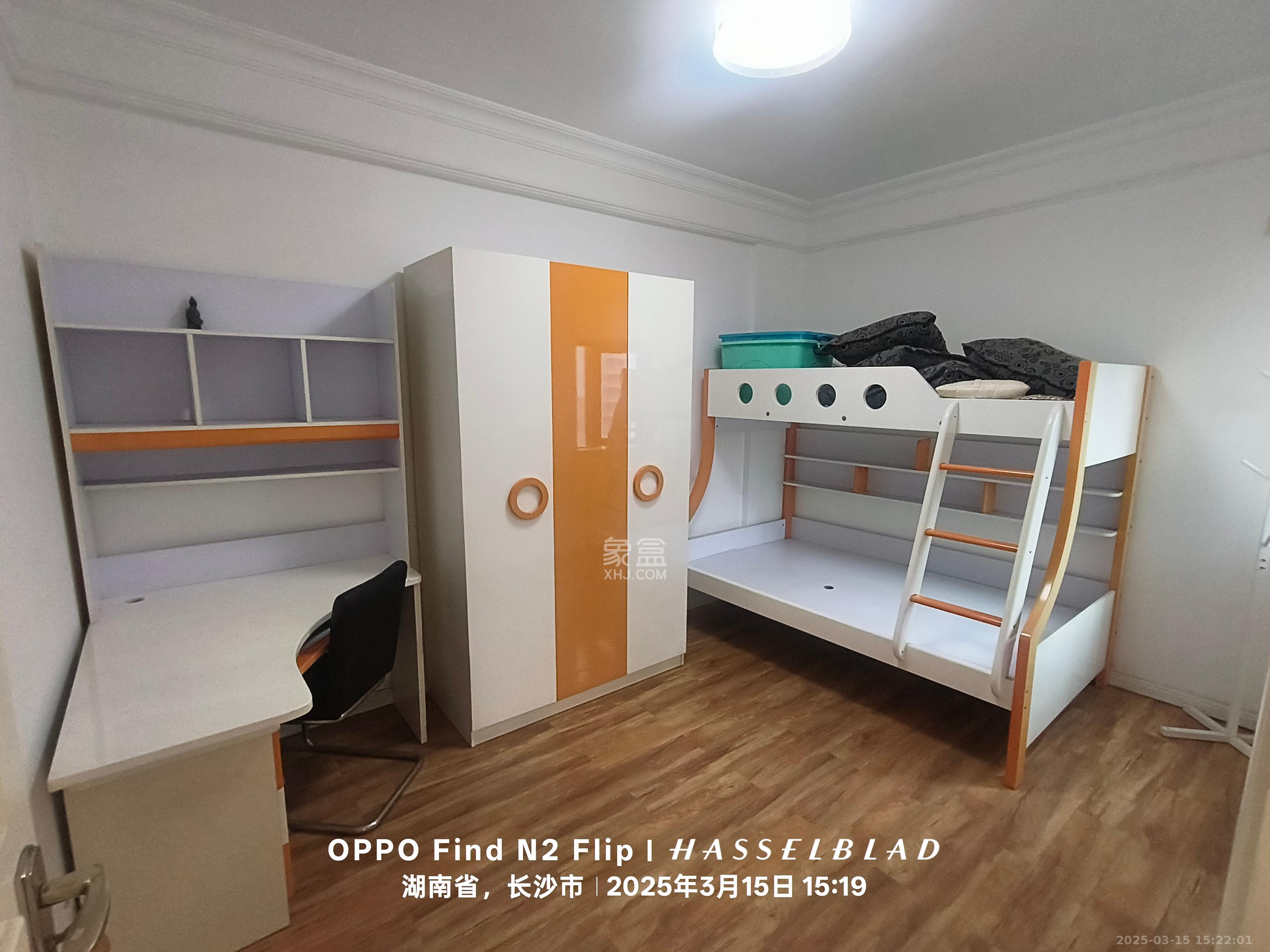 上东辛顿公寓 2室1厅1卫 2100.0元/月 上东辛顿公寓 2室1厅1卫 2100.0元/月室内图