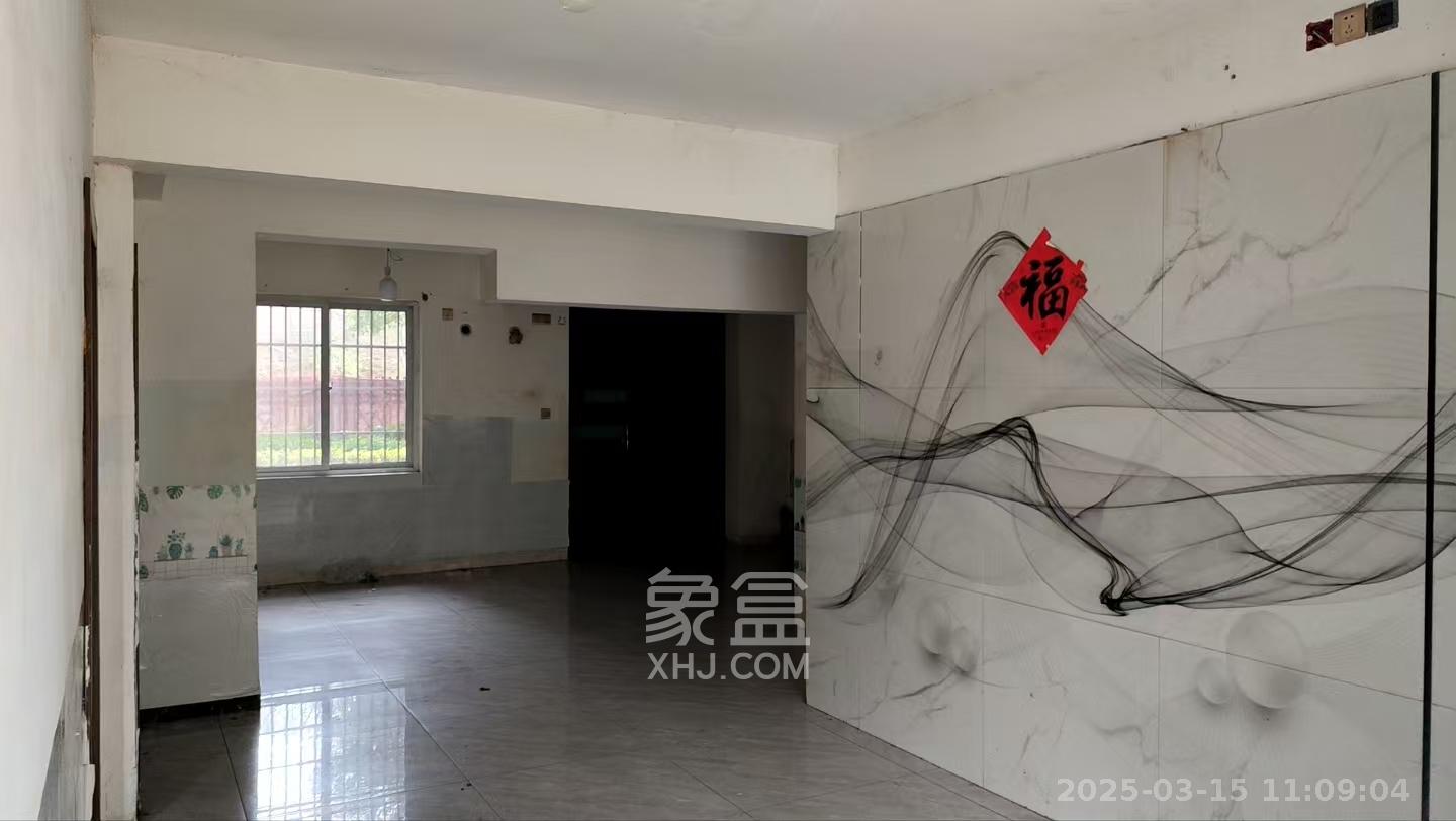 星城新宇川河苑 2室2厅1卫 3400.0元/月 星城新宇川河苑 2室2厅1卫 3400.0元/月室内图