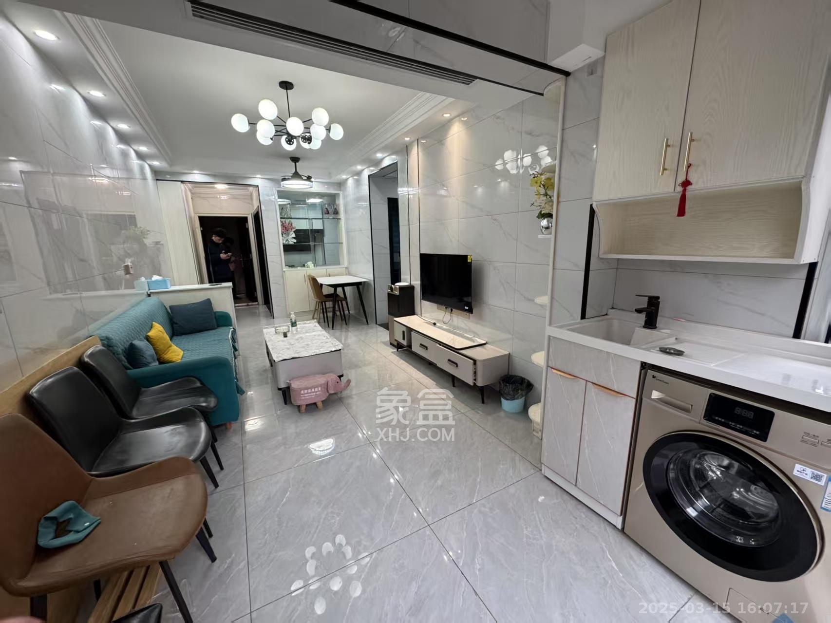 保利东郡 3室2厅1卫 1680.0元/月 保利东郡 3室2厅1卫 1680.0元/月室内图