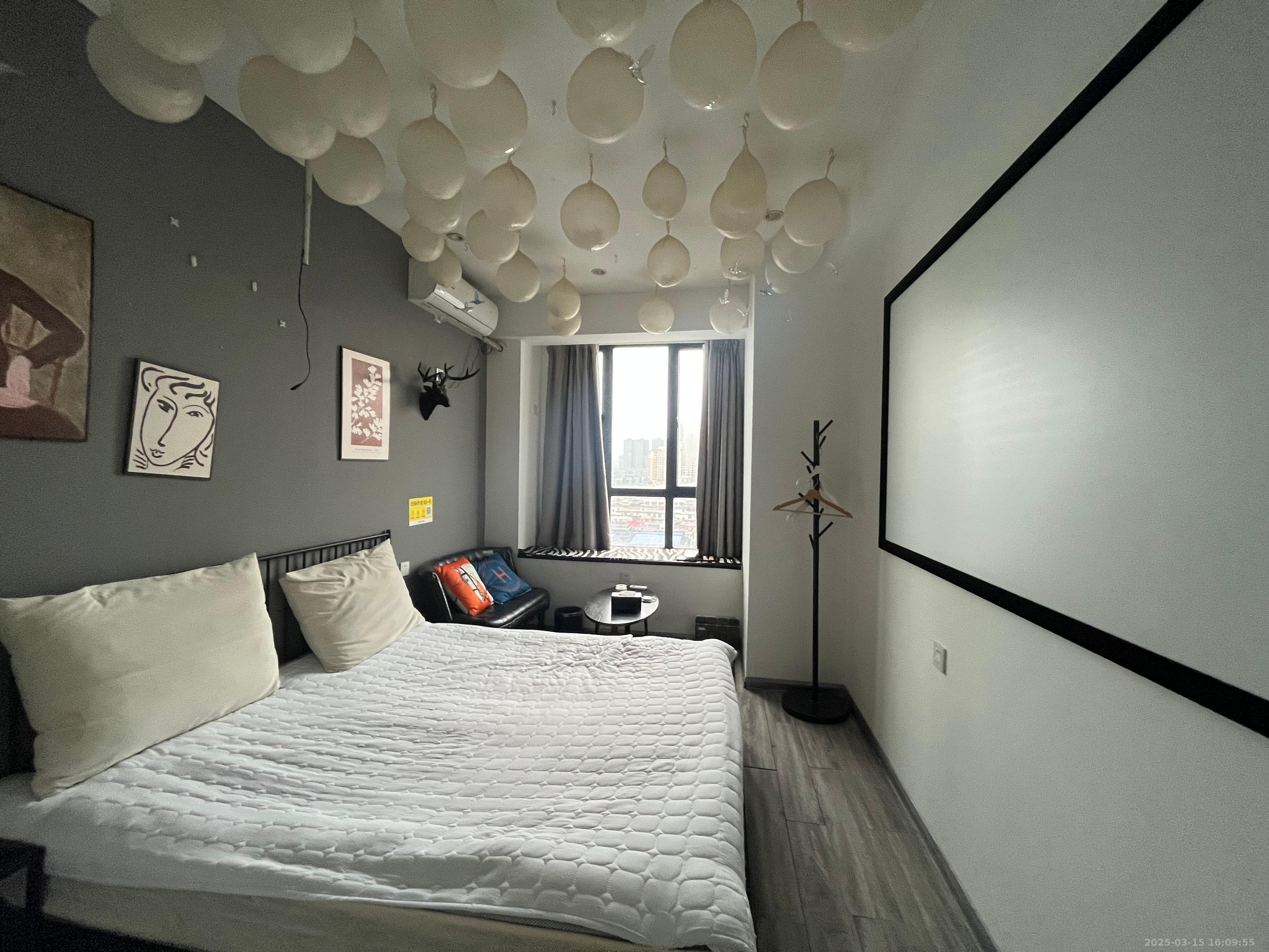 洋湖时代  1室1厅1卫    1200.0元/月室内图