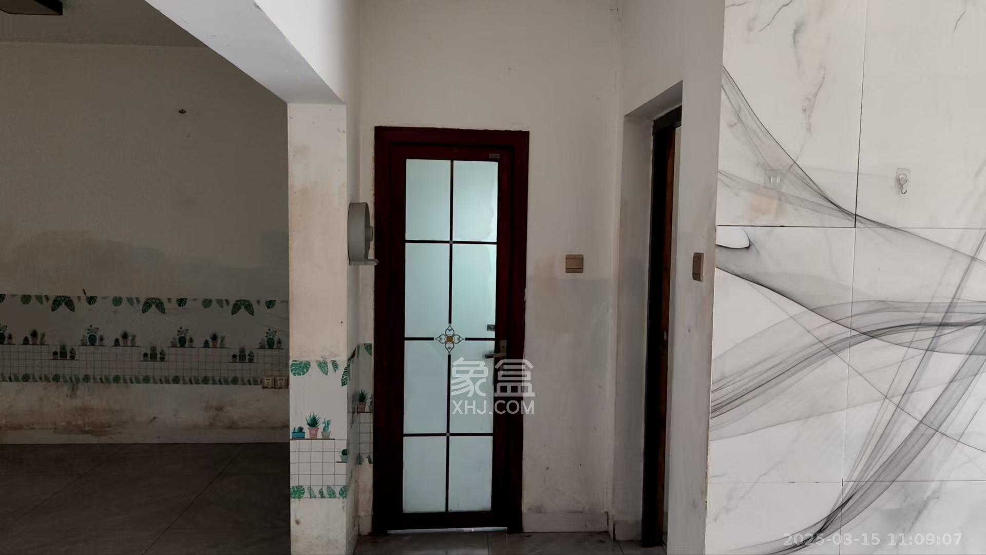 星城新宇川河苑 2室2厅1卫 3400.0元/月 星城新宇川河苑 2室2厅1卫 3400.0元/月室内图