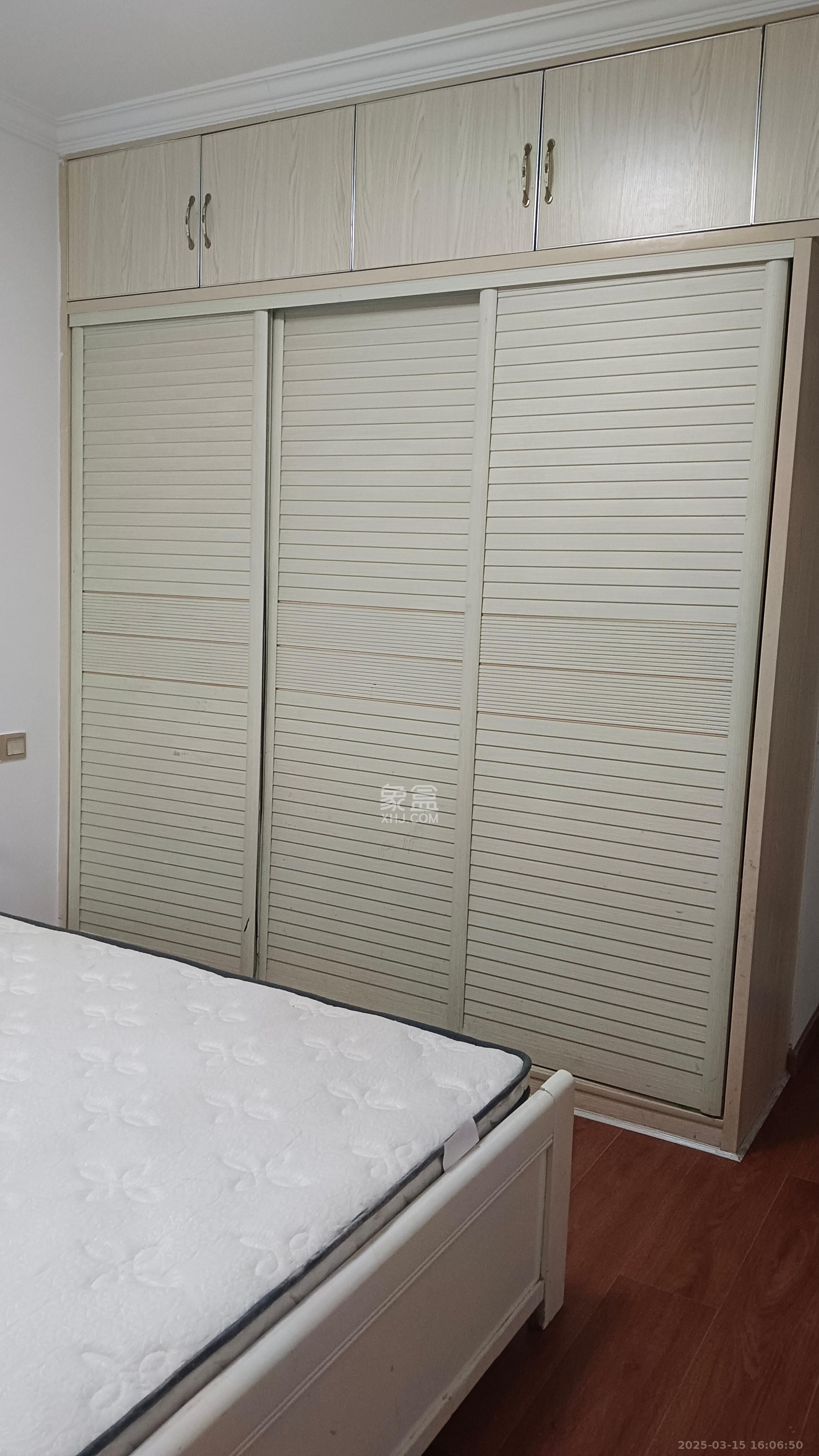 金富星城 3室2厅1卫 1500.0元/月 金富星城 3室2厅1卫 1500.0元/月室内图