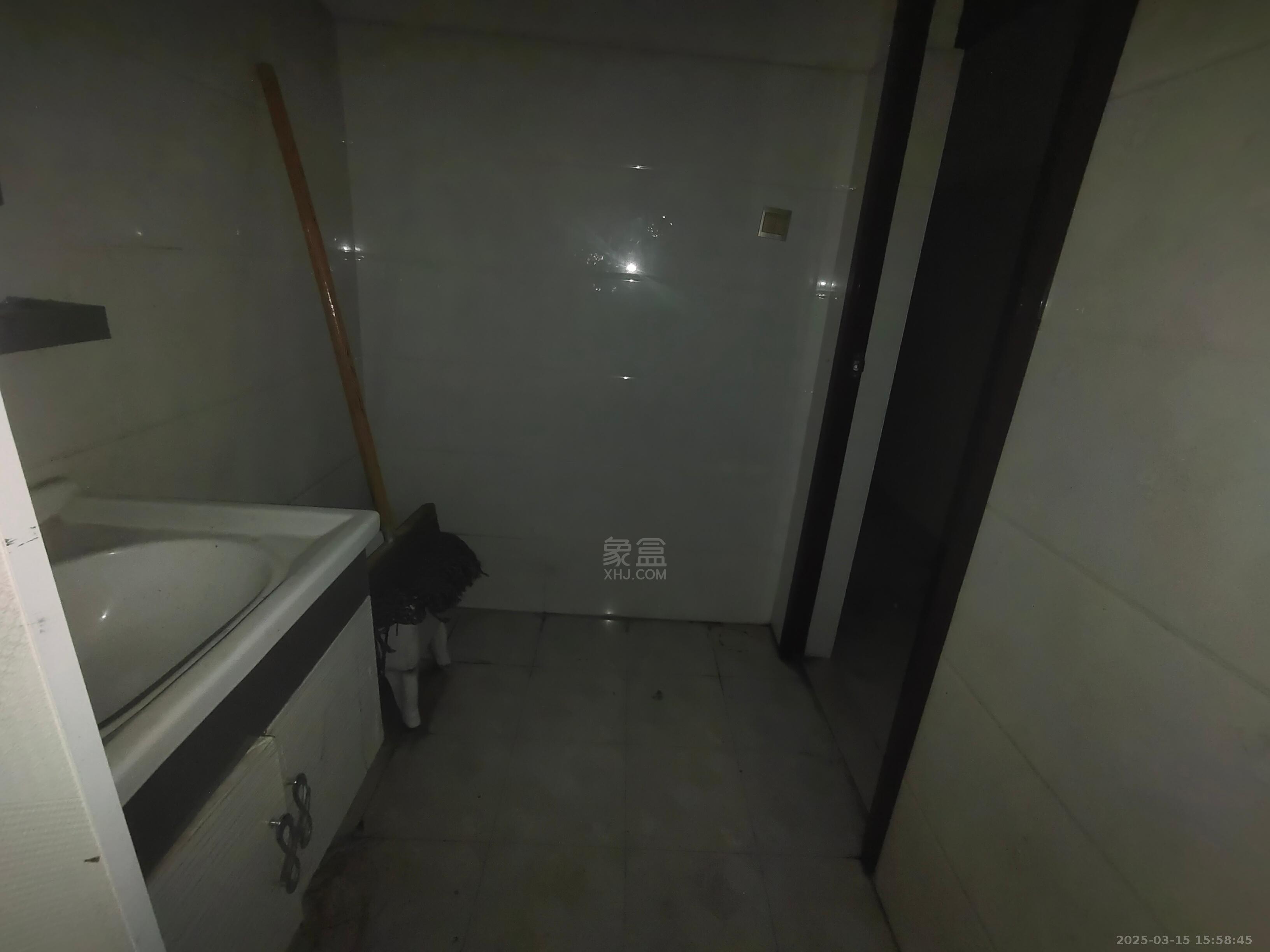 大汉希尔顿  1室1厅0卫    7000.0元/月 大汉希尔顿  1室1厅0卫    7000.0元/月室内图