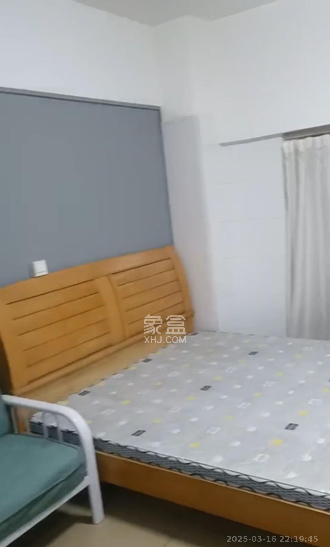 山水华景 1室1厅1卫 1500.0元/月 山水华景 1室1厅1卫 1500.0元/月室内图