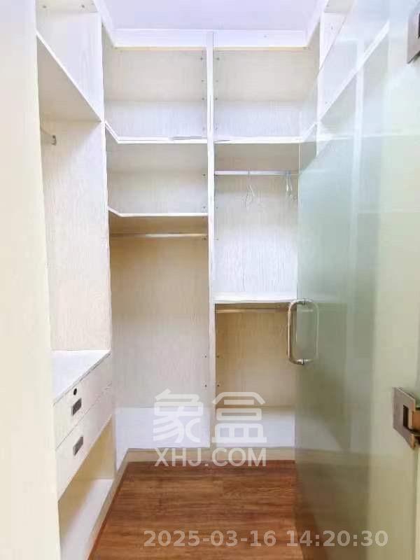 融科东南海  4室2厅2卫    4000.0元/月 融科东南海  4室2厅2卫    4000.0元/月室内图