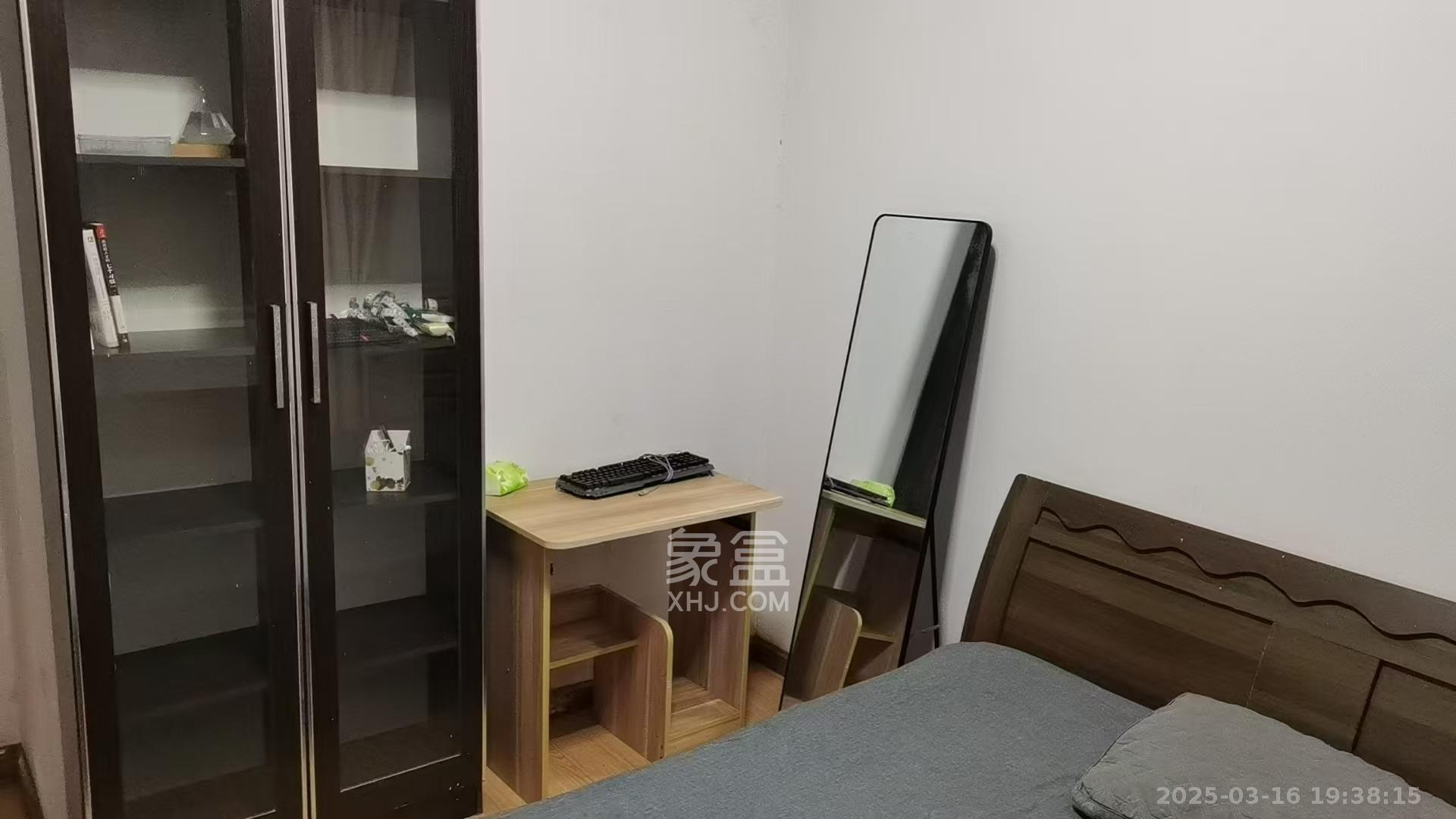 东方银座（东方摩卡）  2室2厅1卫   2000.00元/月室内图