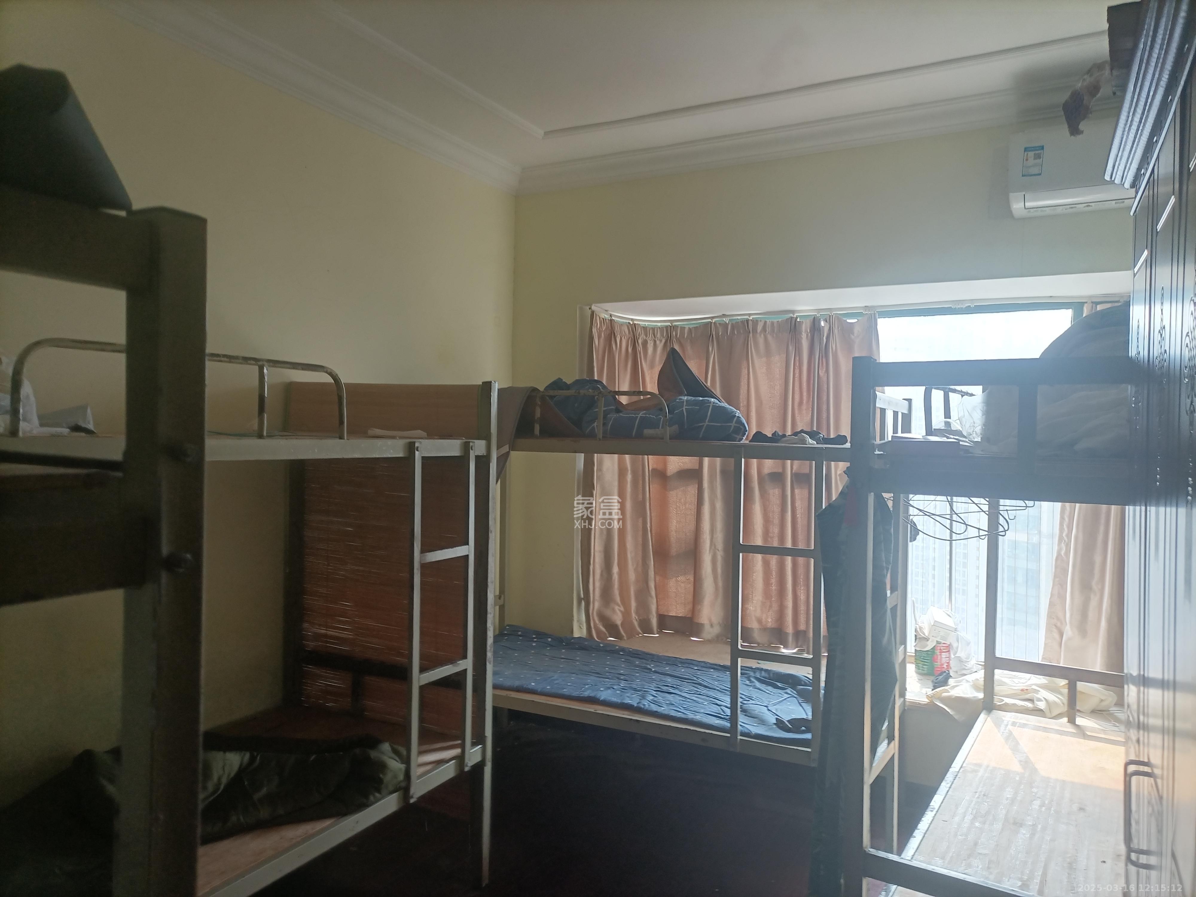 恒大绿洲 3室2厅2卫 2400.0元/月 恒大绿洲 3室2厅2卫 2400.0元/月室内图