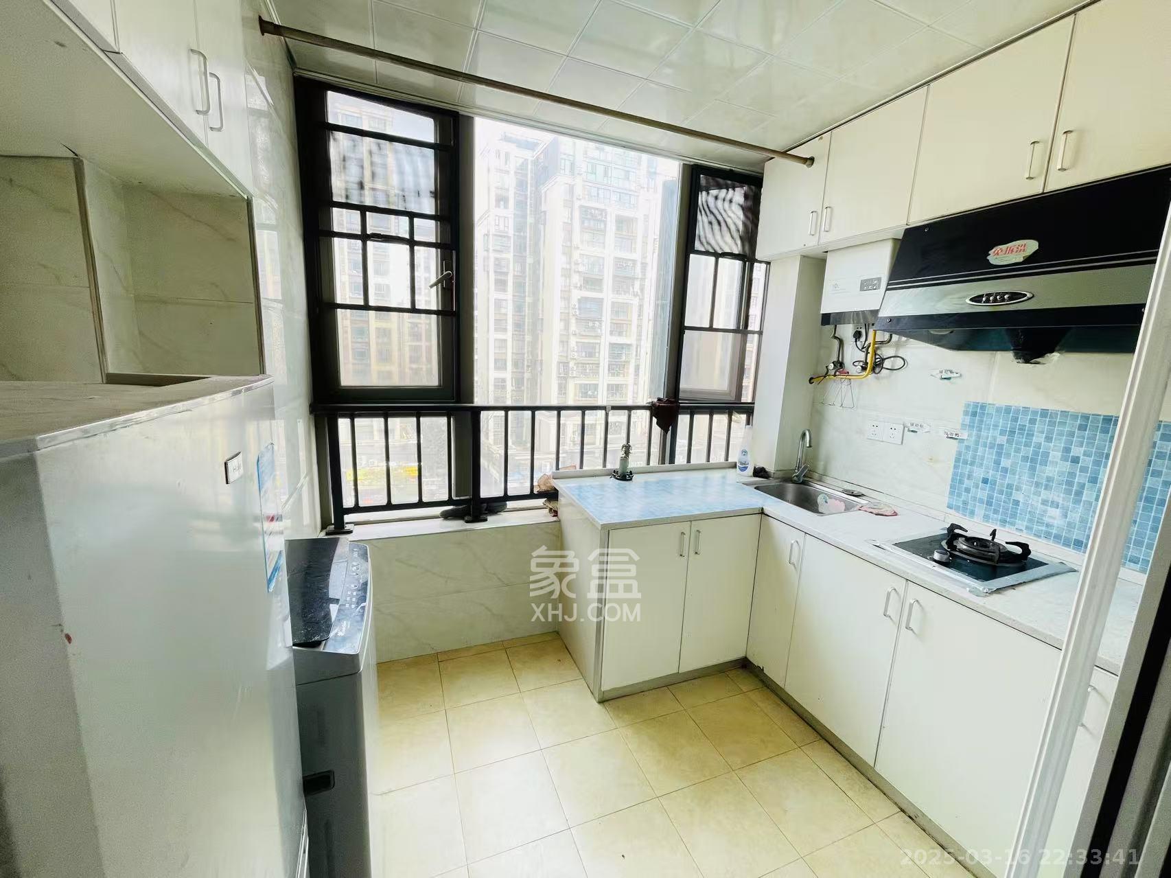 怡海星城 1室1厅1卫 900.0元/月 怡海星城 1室1厅1卫 900.0元/月室内图