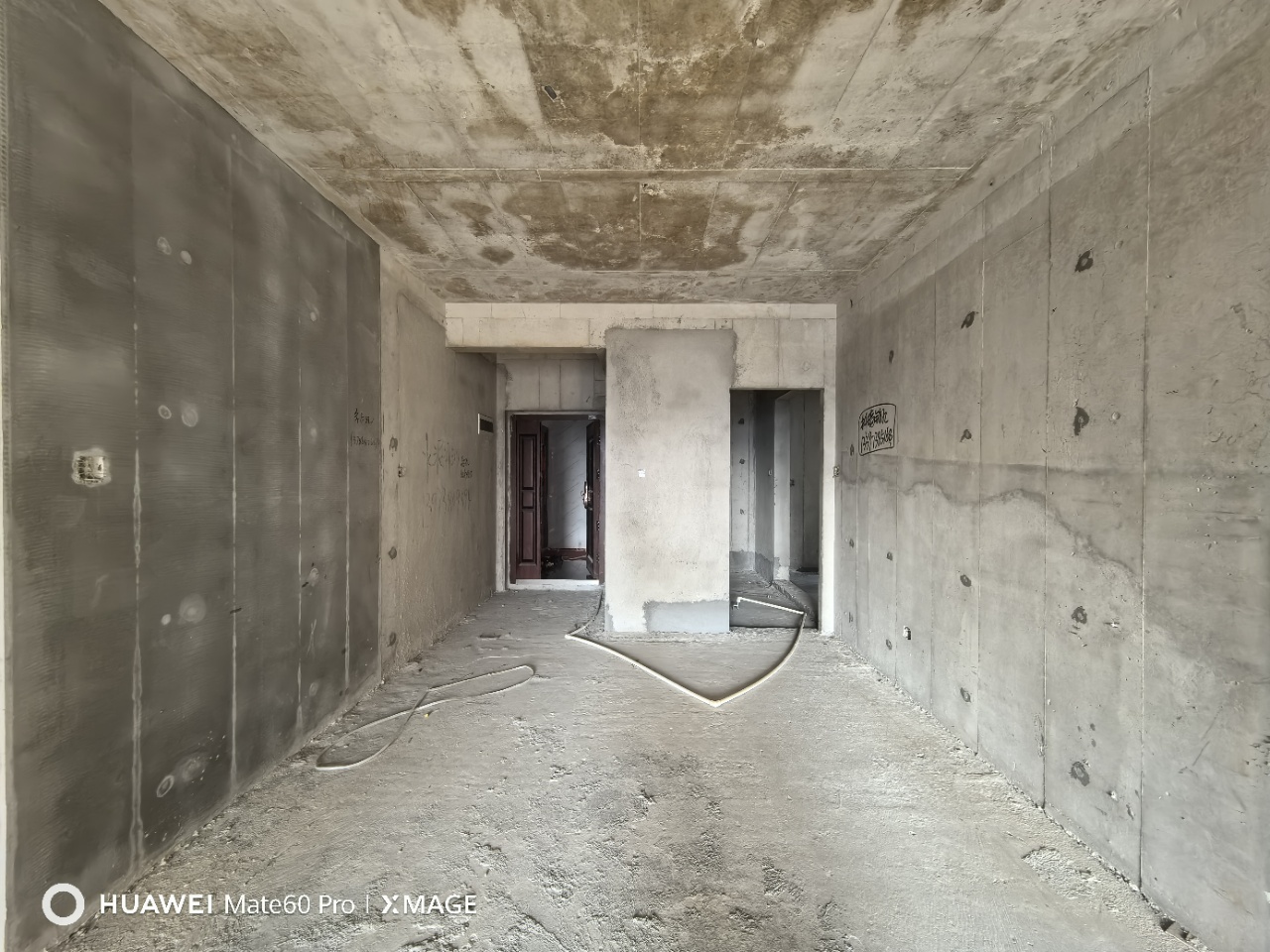 吉大汉珠山府 3室2厅2卫 66.0万 吉大汉珠山府 3室2厅2卫 66.0万室内图