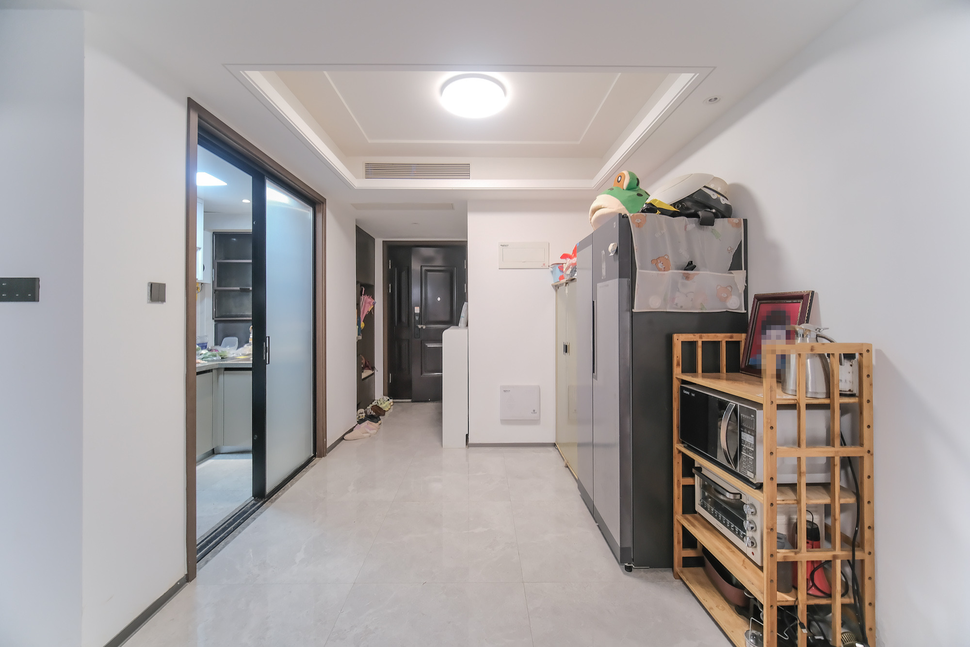 荣盛锦绣学府  3室2厅2卫    89.0万 荣盛锦绣学府  3室2厅2卫    89.0万客厅