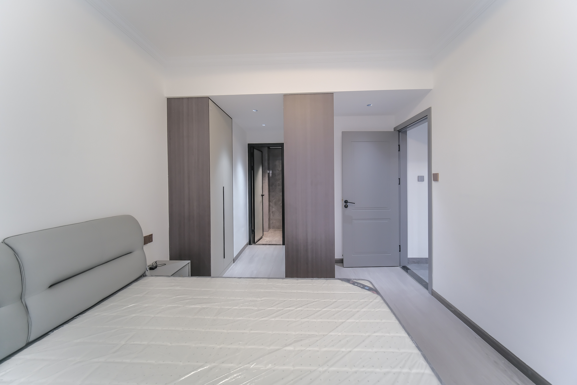 碧桂园翘楚棠  3室2厅2卫    98.0万 碧桂园翘楚棠  3室2厅2卫    98.0万卧室