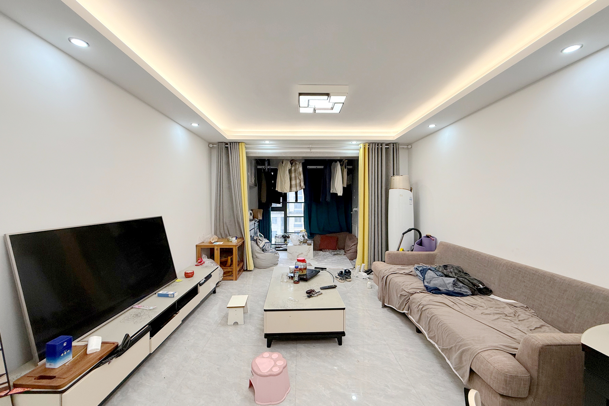 澳海澜庭 2室2厅1卫 48.0万 澳海澜庭 2室2厅1卫 48.0万客厅