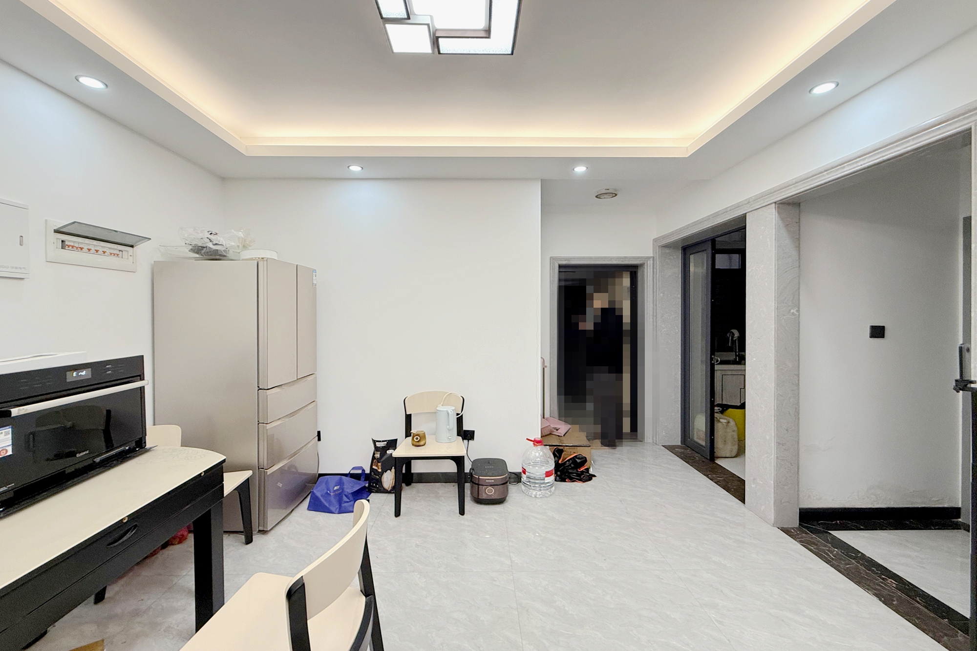 澳海澜庭 2室2厅1卫 48.0万 澳海澜庭 2室2厅1卫 48.0万客厅