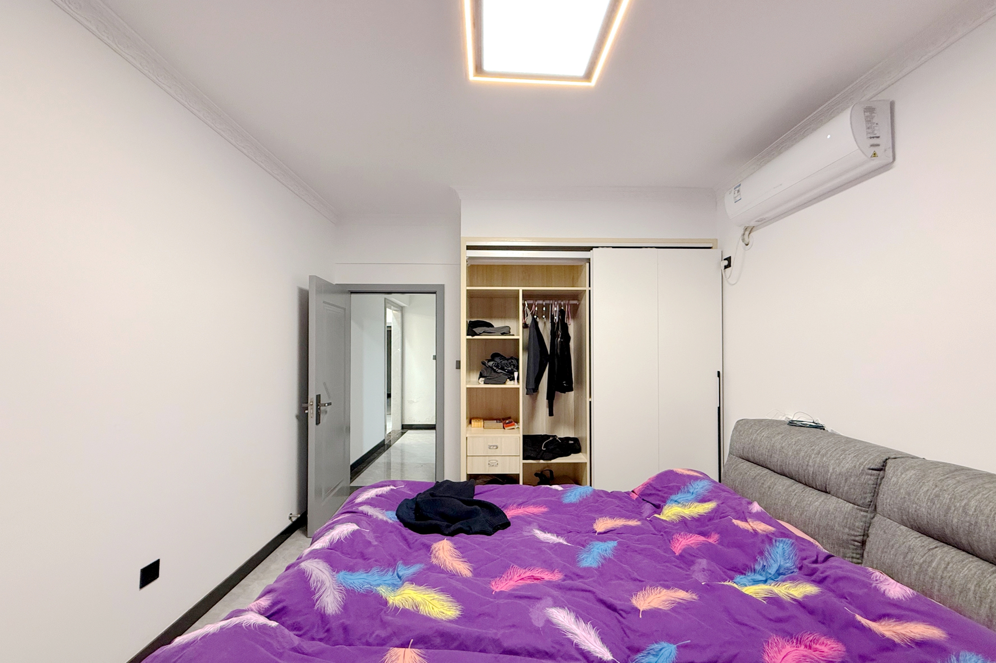 澳海澜庭 2室2厅1卫 48.0万 澳海澜庭 2室2厅1卫 48.0万卧室