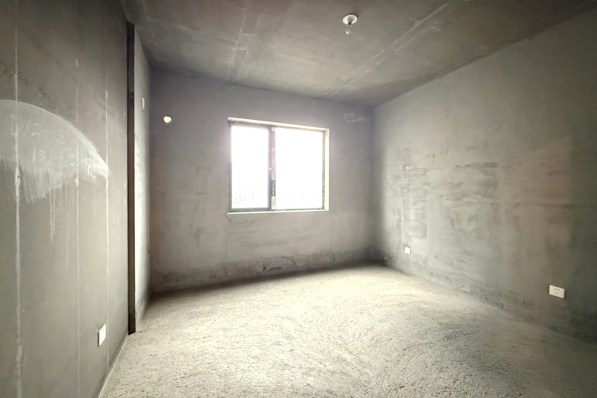 澳海月亮湾  4室2厅2卫    95.0万 澳海月亮湾  4室2厅2卫    95.0万其他