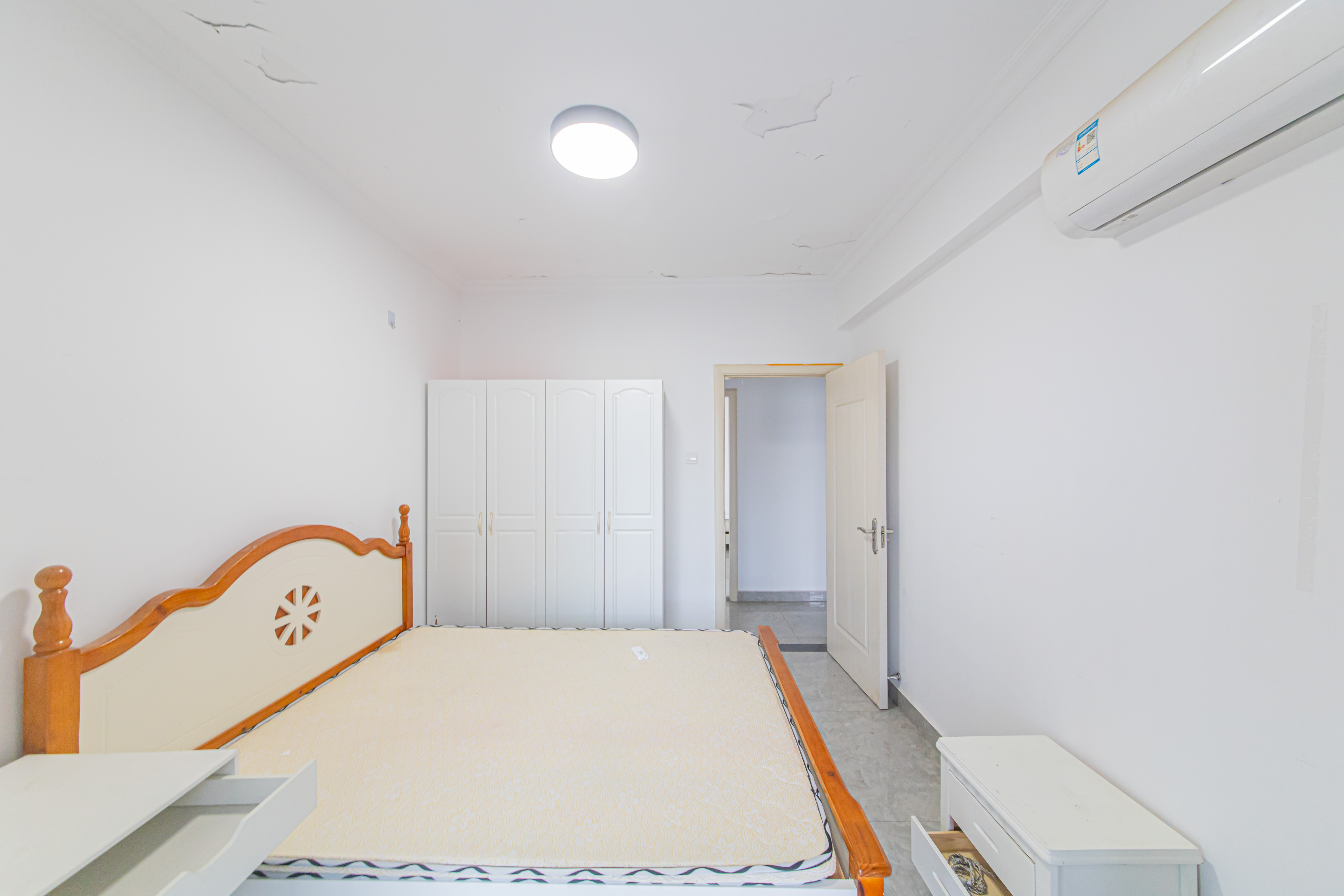 中建芙蓉嘉苑 3室2厅2卫 99.8万 中建芙蓉嘉苑 3室2厅2卫 99.8万卧室