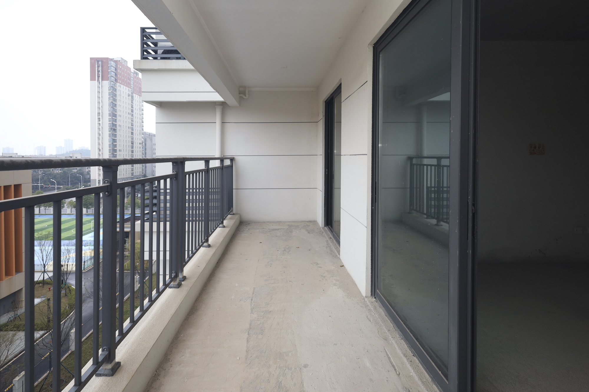 长沙北中心保利时代A区 4室2厅2卫 110.0万 长沙北中心保利时代A区 4室2厅2卫 110.0万阳台