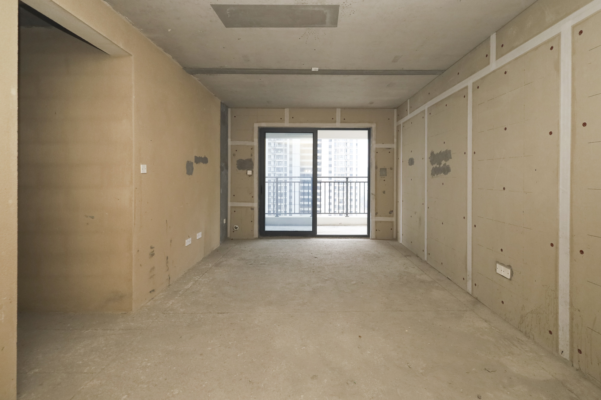 长沙北中心保利时代B区  3室2厅2卫    110.0万 长沙北中心保利时代B区  3室2厅2卫    110.0万客厅