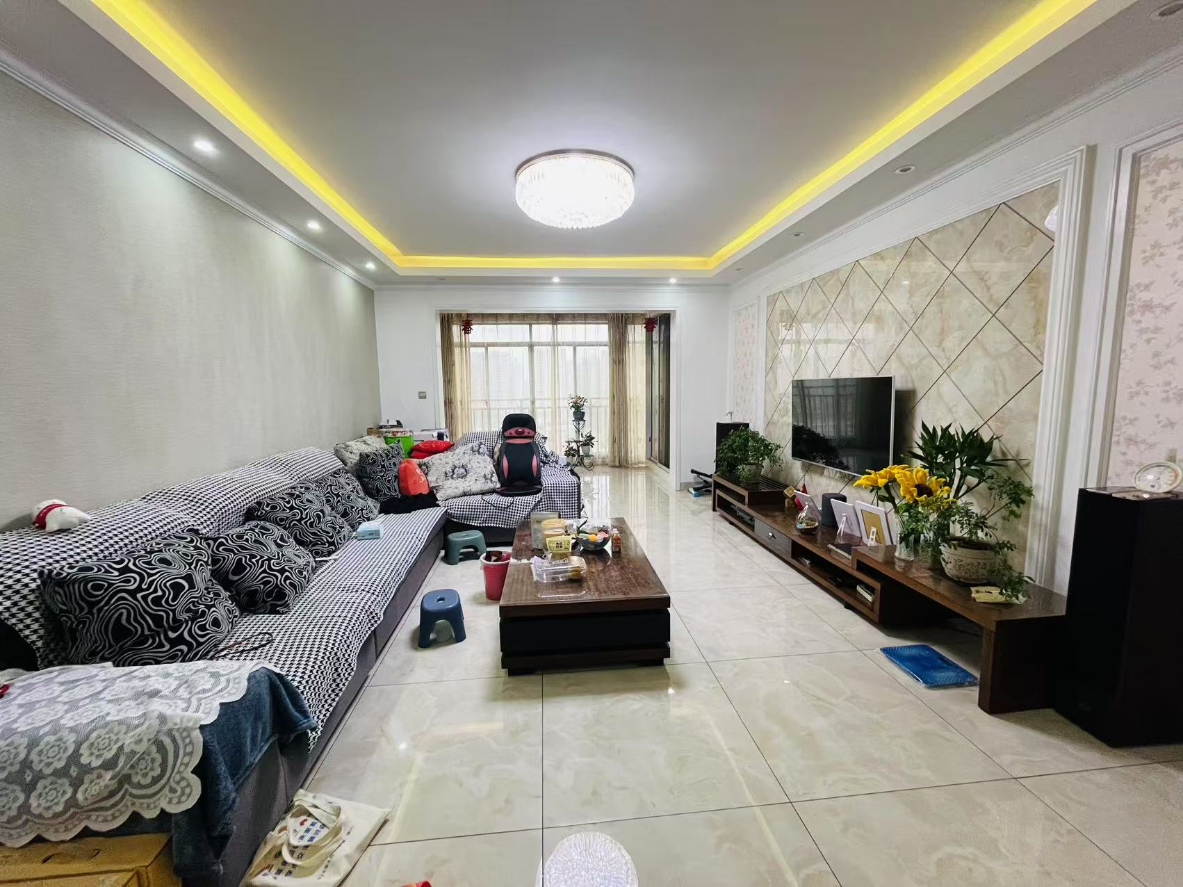 山水文园  3室2厅2卫    69.8万 山水文园  3室2厅2卫    69.8万室内图