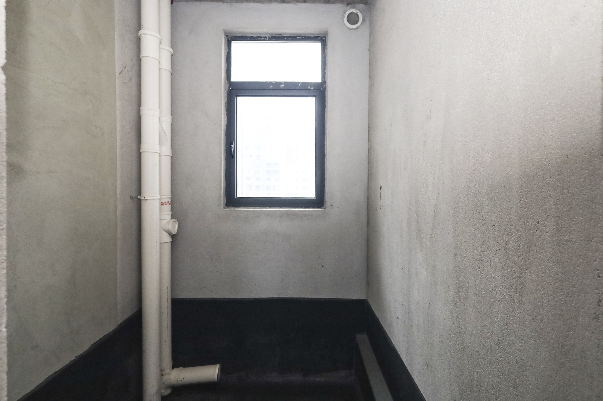 地铁中建江山玖樾  4室2厅2卫   320.00万卫生间