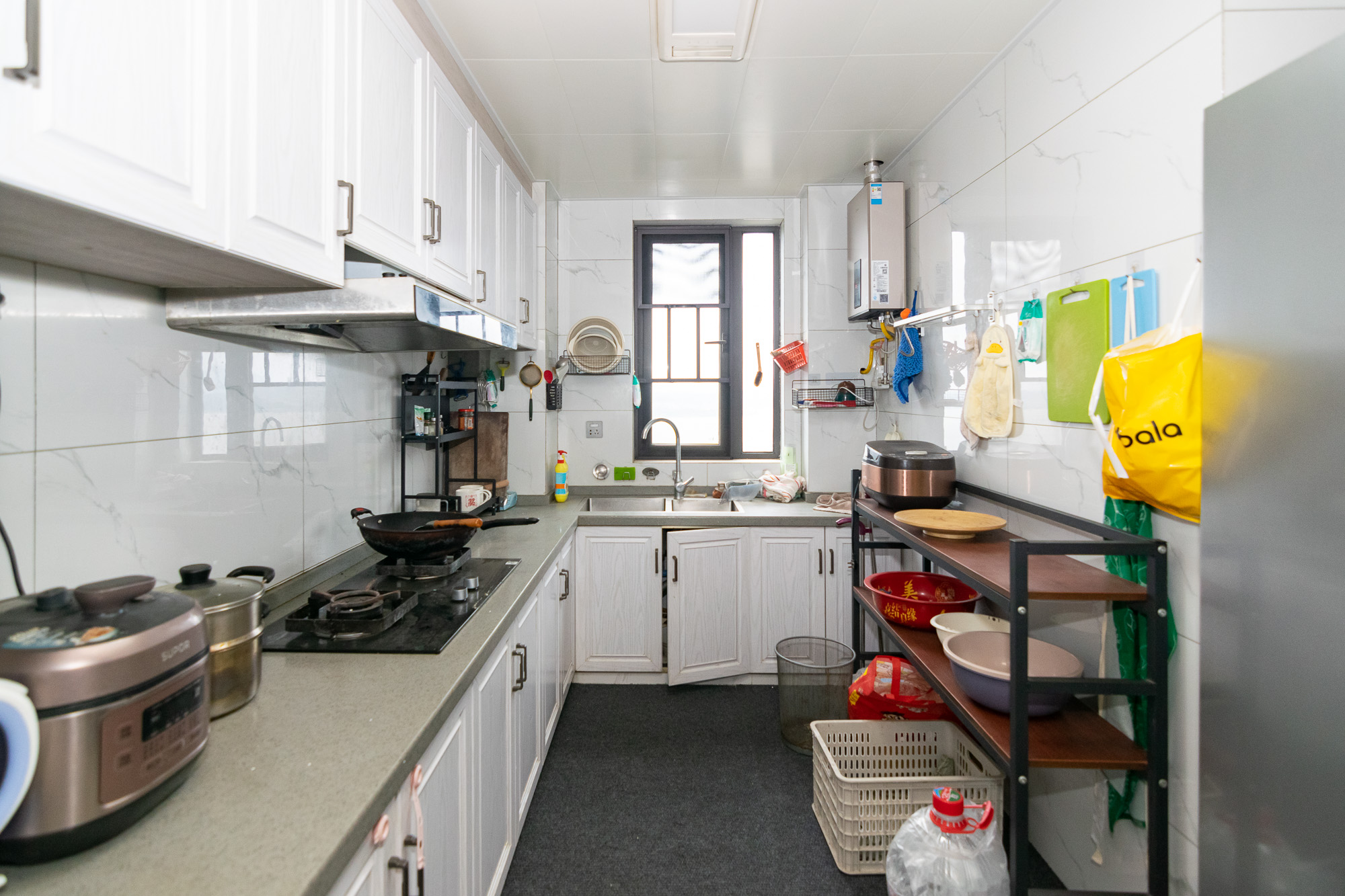 华润桃源里  4室2厅2卫    118.0万 华润桃源里  4室2厅2卫    118.0万厨房