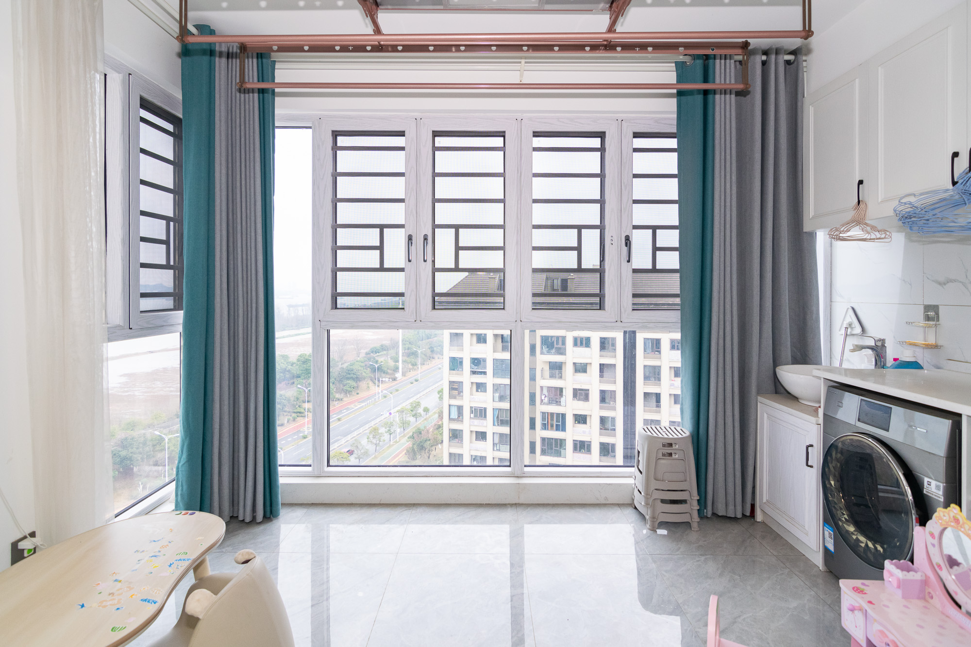 华润桃源里  4室2厅2卫    118.0万 华润桃源里  4室2厅2卫    118.0万阳台