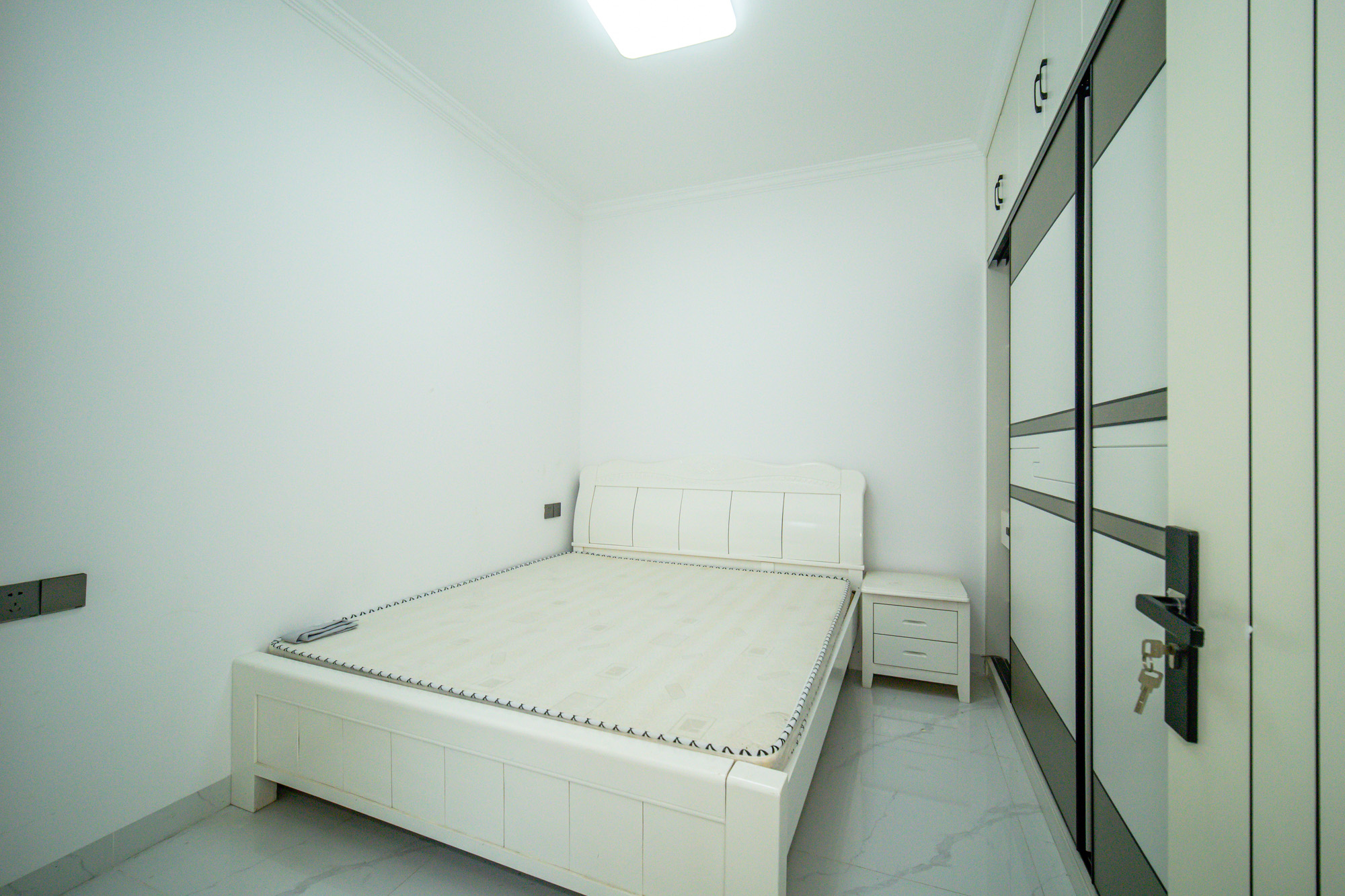 楚天世纪城西苑  2室2厅1卫    66.0万 楚天世纪城西苑  2室2厅1卫    66.0万卧室