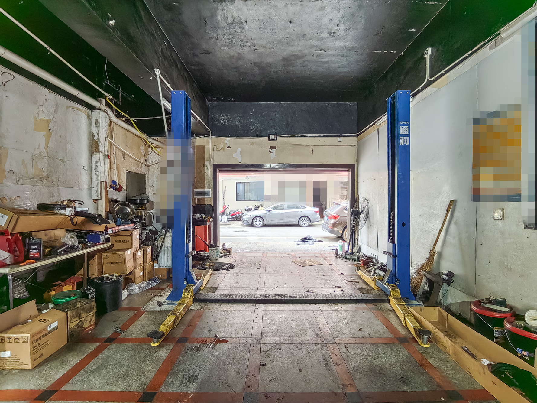 星沙一区 3室2厅2卫 338.0万 星沙一区 3室2厅2卫 338.0万客厅