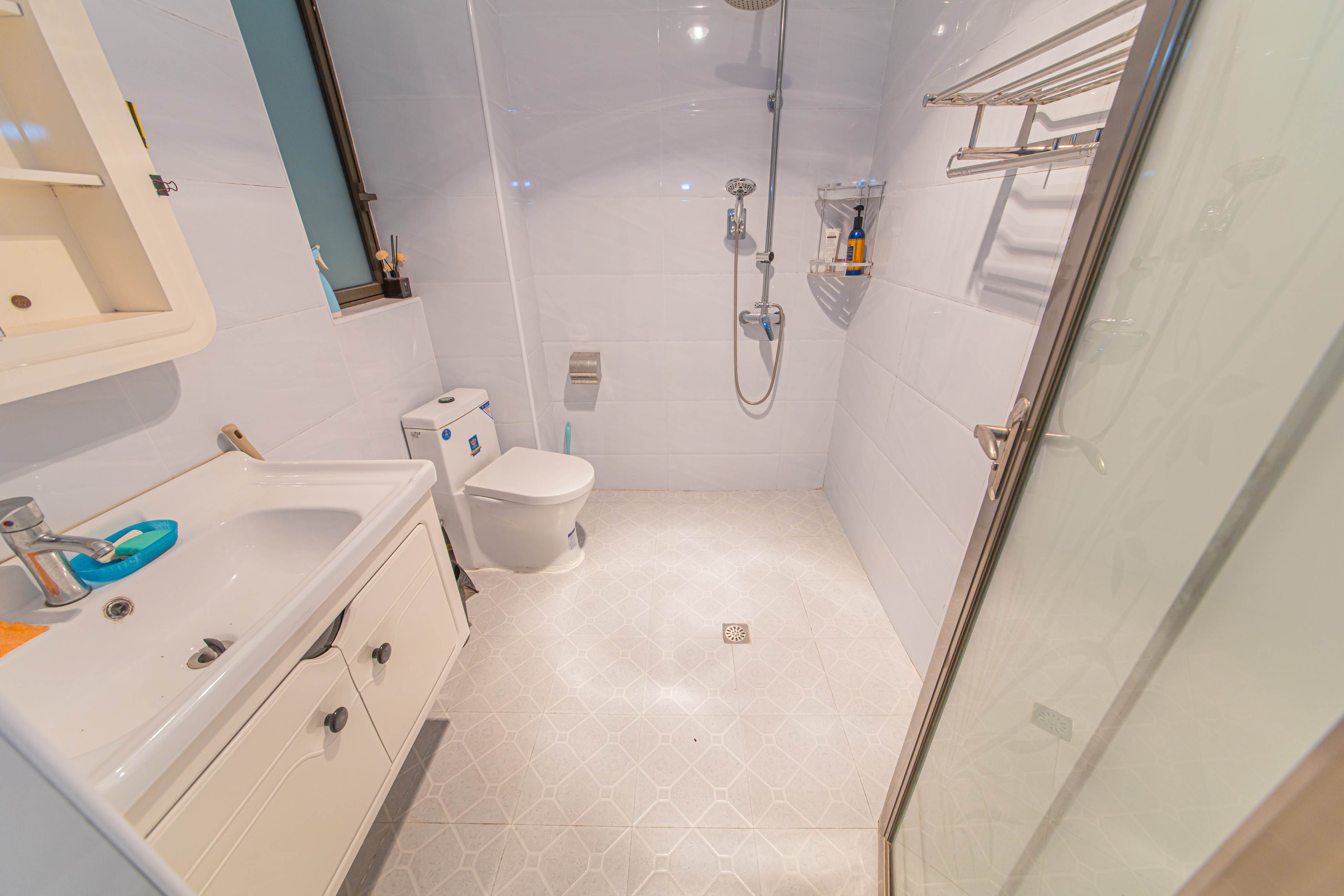 绿地公馆(绿地名邸) 3室2厅2卫 110.0万 绿地公馆(绿地名邸) 3室2厅2卫 110.0万卫生间