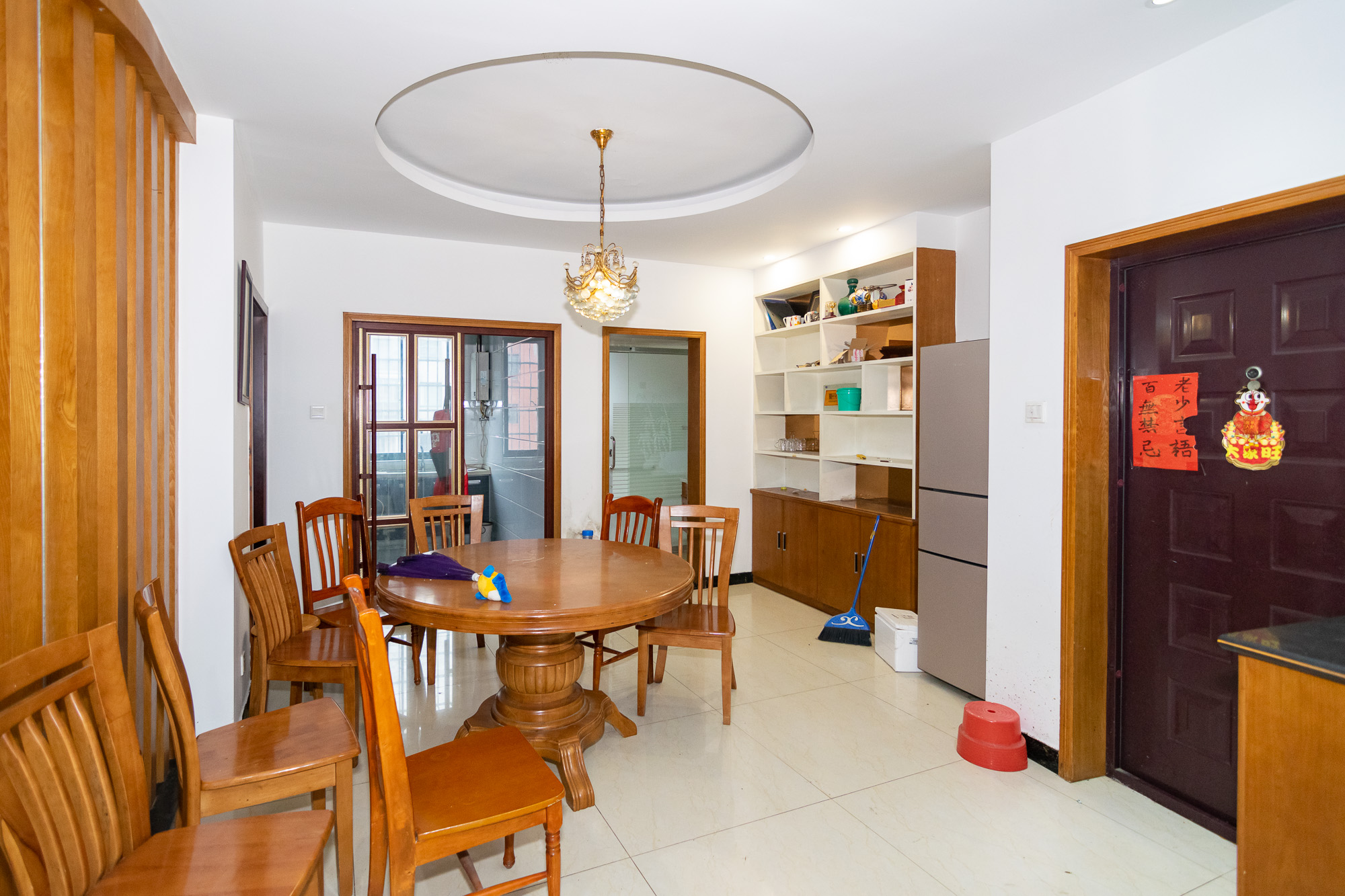 百合湖滨花园 4室2厅2卫 72.0万 百合湖滨花园 4室2厅2卫 72.0万客厅