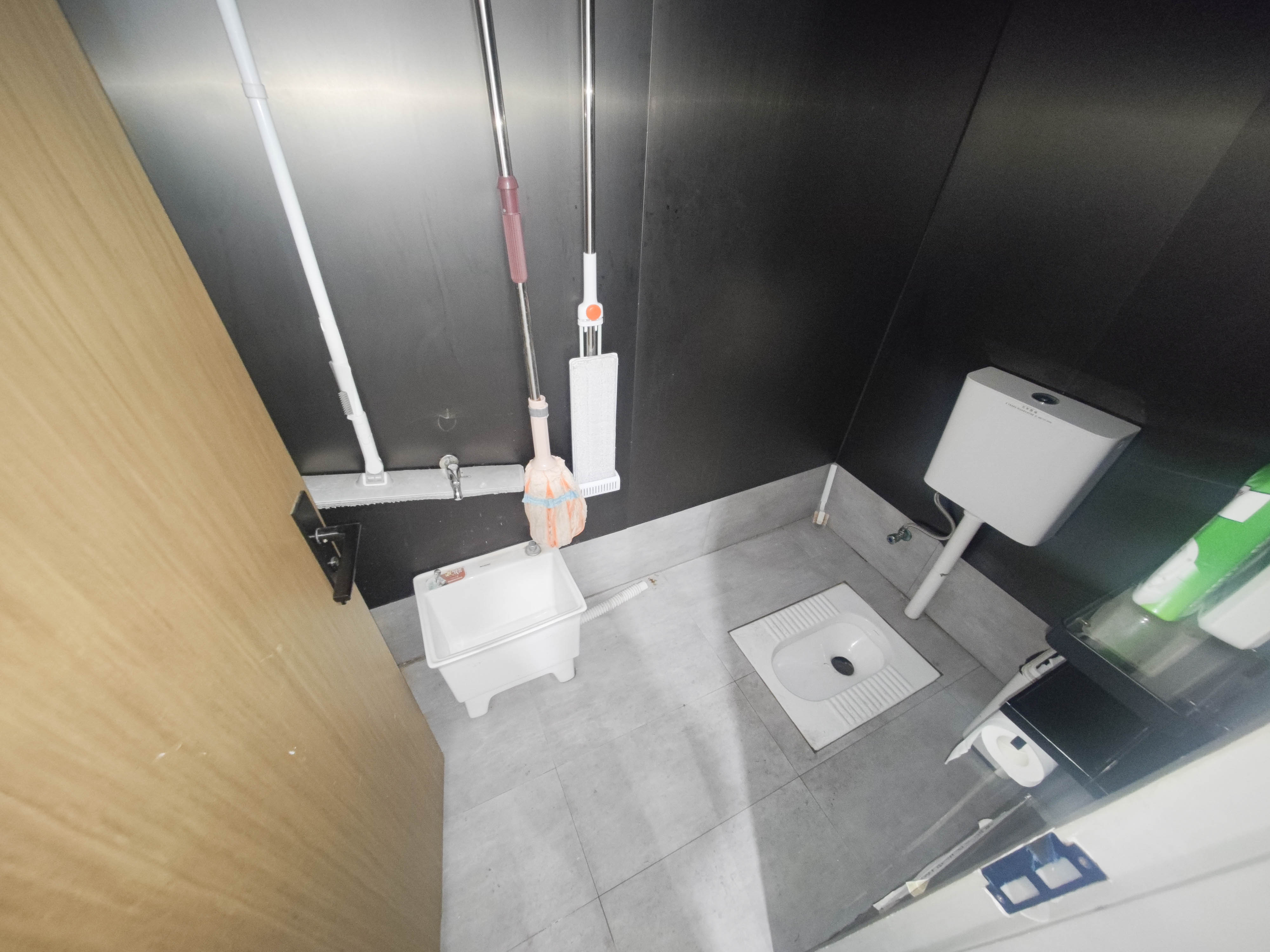 复地星光天地 3室1厅1卫 103.0万 复地星光天地 3室1厅1卫 103.0万卫生间