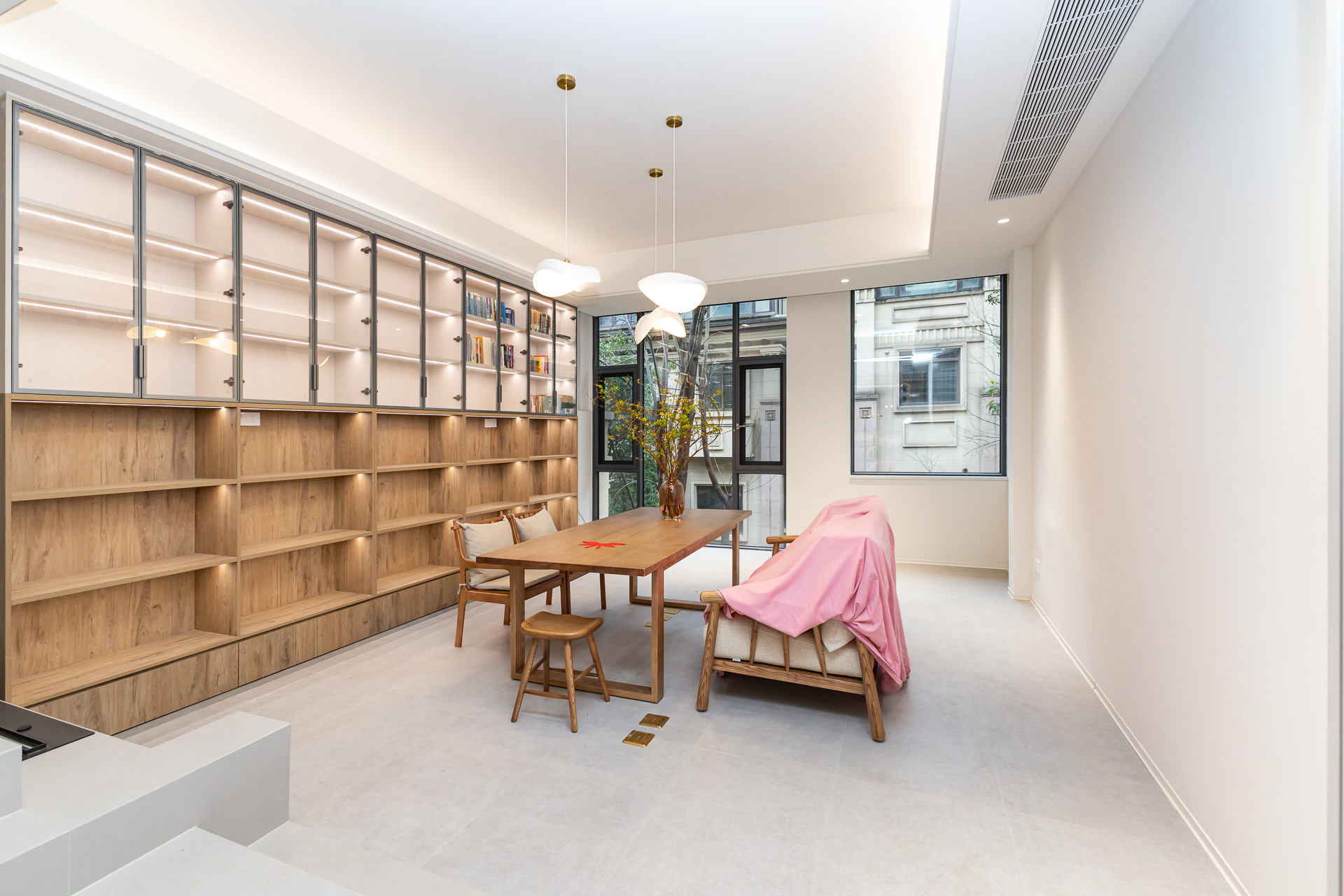 龙湖湘风原著(龙湖湘风星城)  6室1厅4卫    470.0万 龙湖湘风原著(龙湖湘风星城)  6室1厅4卫    470.0万客厅