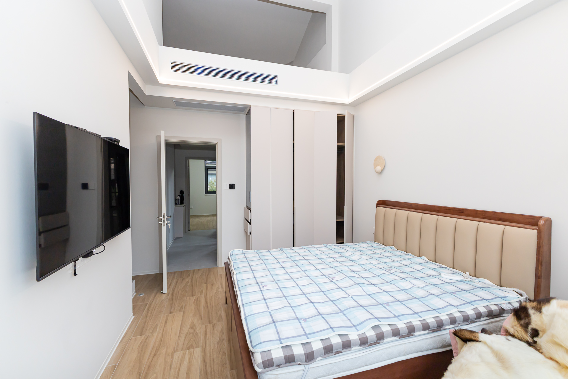 龙湖湘风原著(龙湖湘风星城)  6室1厅4卫    470.0万 龙湖湘风原著(龙湖湘风星城)  6室1厅4卫    470.0万卧室