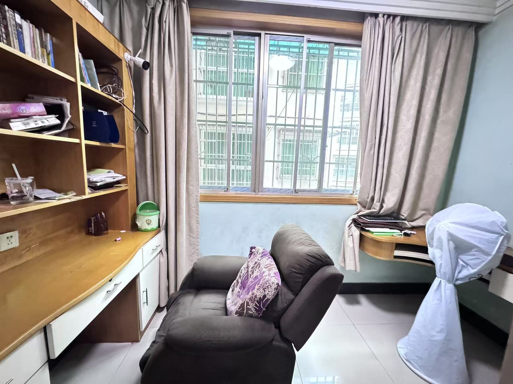 华茂商厦 3室2厅2卫 56.8万 华茂商厦 3室2厅2卫 56.8万室内图