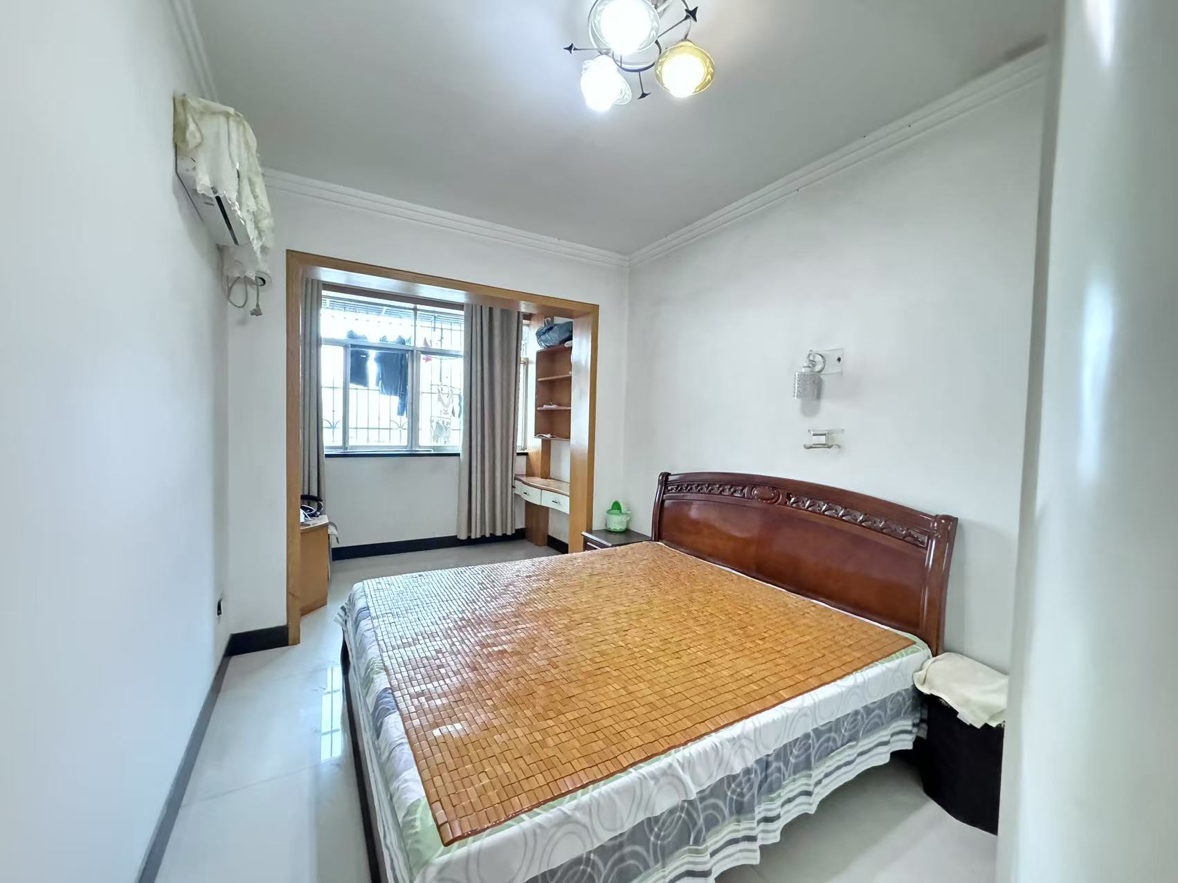 华茂商厦 3室2厅2卫 56.8万 华茂商厦 3室2厅2卫 56.8万室内图