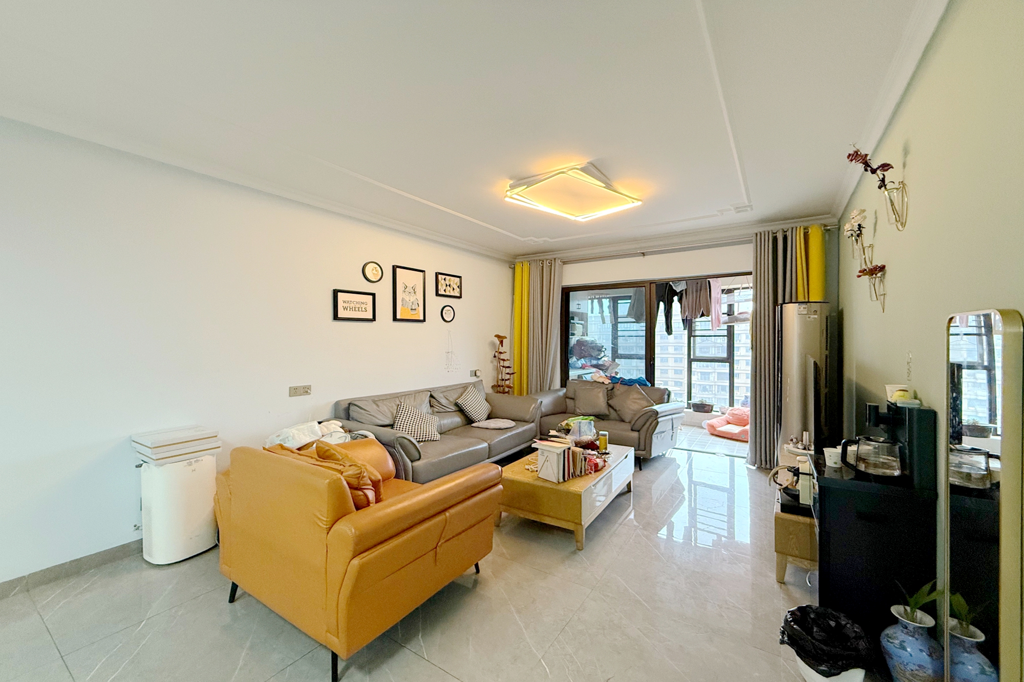 润和长郡(润和紫郡二三期) 3室2厅2卫 69.8万 润和长郡(润和紫郡二三期) 3室2厅2卫 69.8万客厅