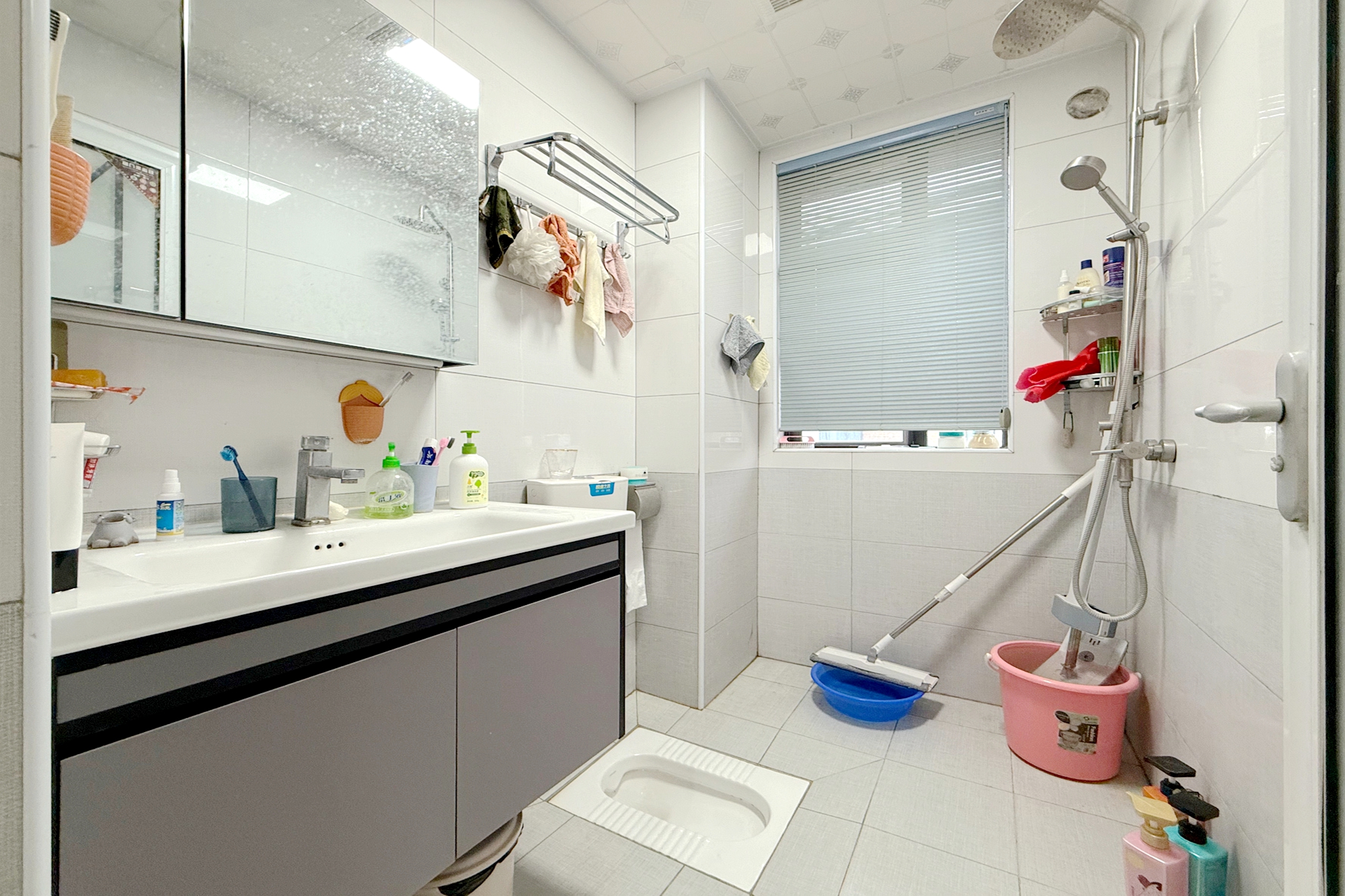 润和长郡(润和紫郡二三期) 3室2厅2卫 69.8万 润和长郡(润和紫郡二三期) 3室2厅2卫 69.8万卫生间