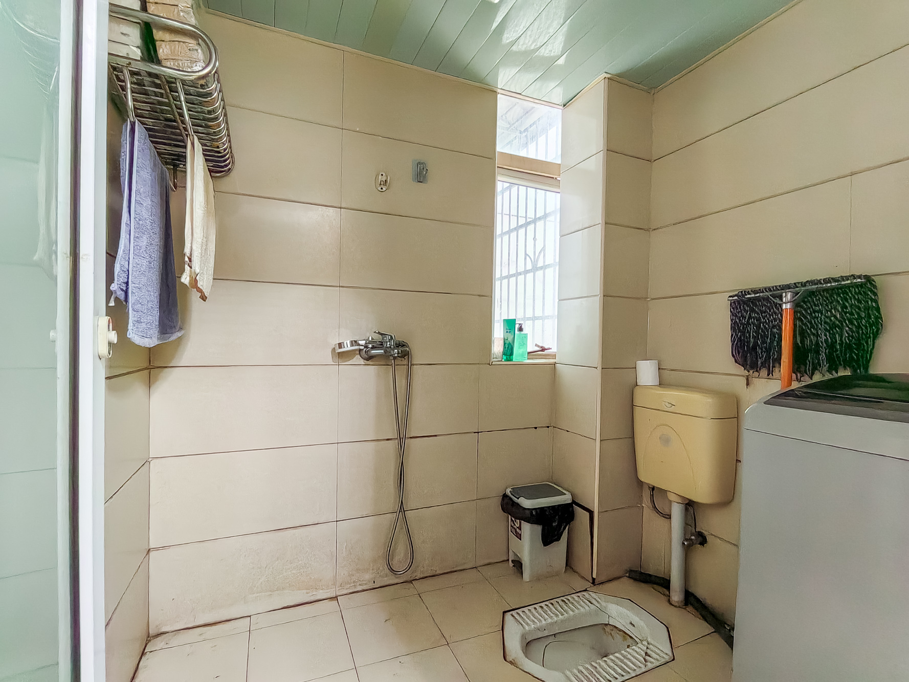 广泰家园  4室2厅2卫    70.0万 广泰家园  4室2厅2卫    70.0万卫生间