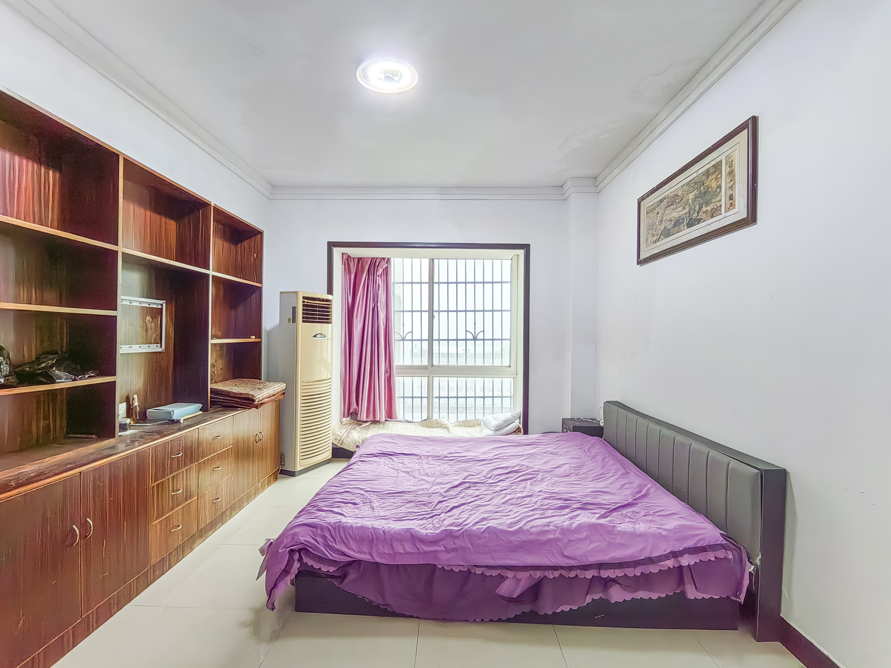 广泰家园  4室2厅2卫    70.0万 广泰家园  4室2厅2卫    70.0万卧室