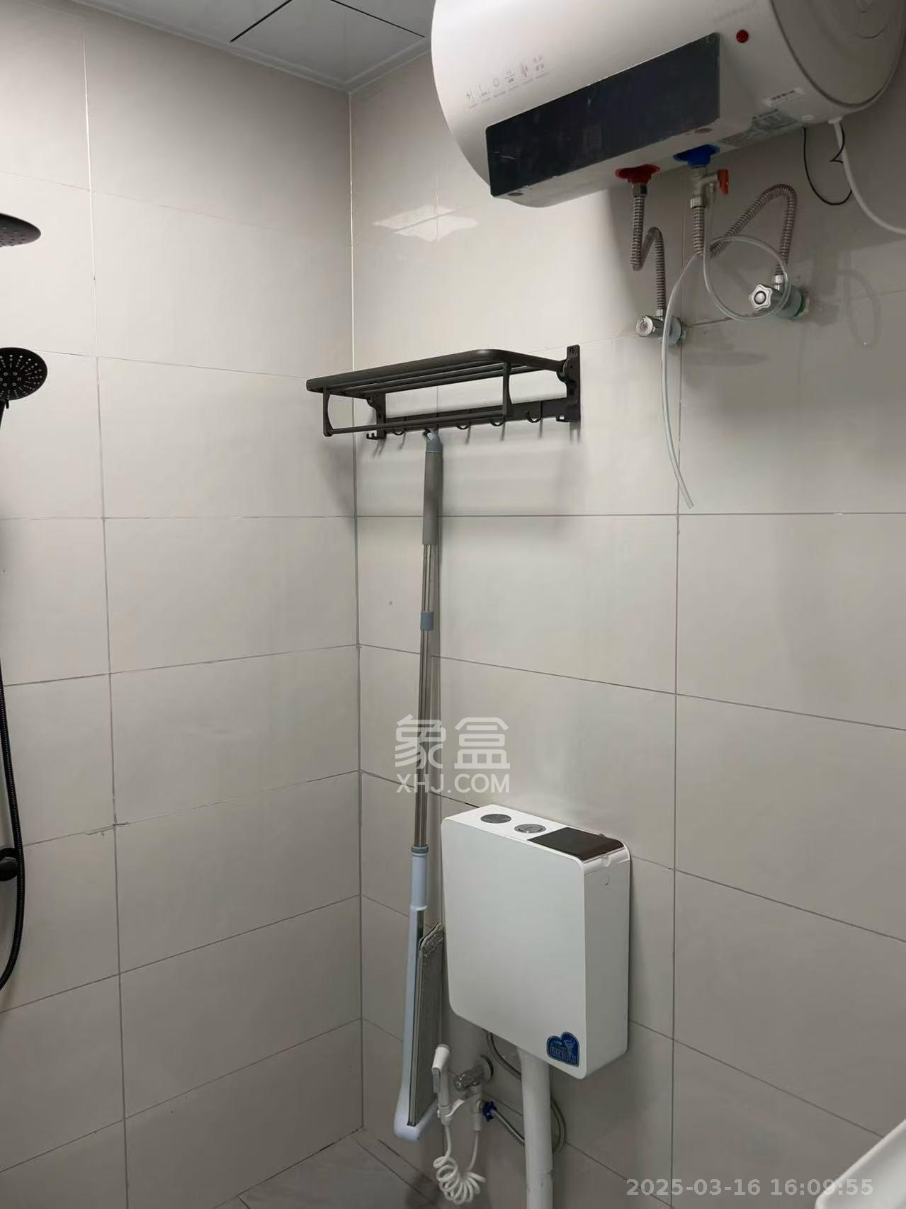 碧桂园印象  1室0厅0卫   1300.00元/月室内图