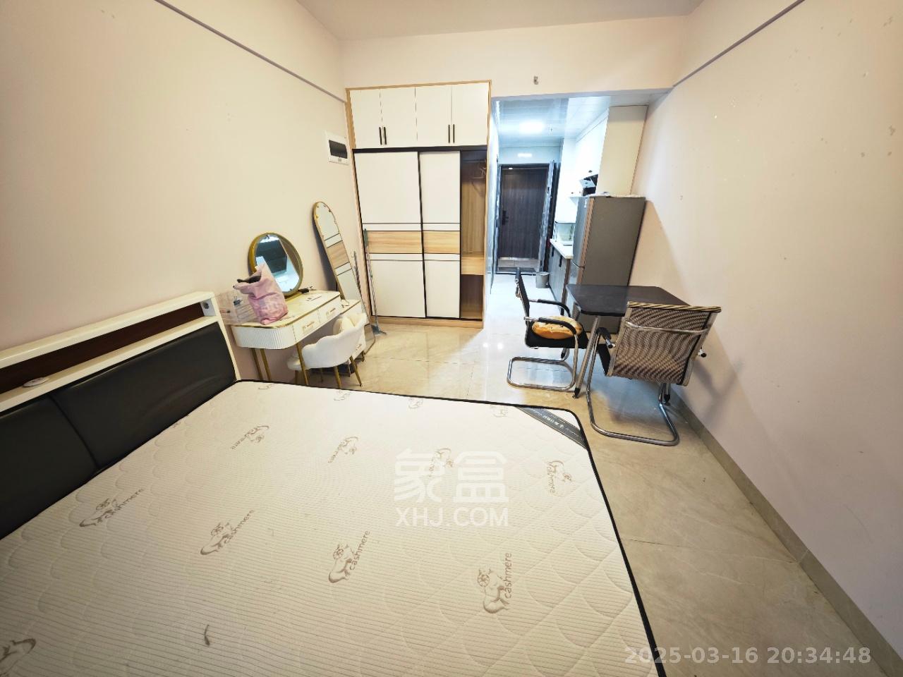 龙湖湘江星座（祺鑫星座公寓）  1室1厅1卫   1600.00元/月室内图