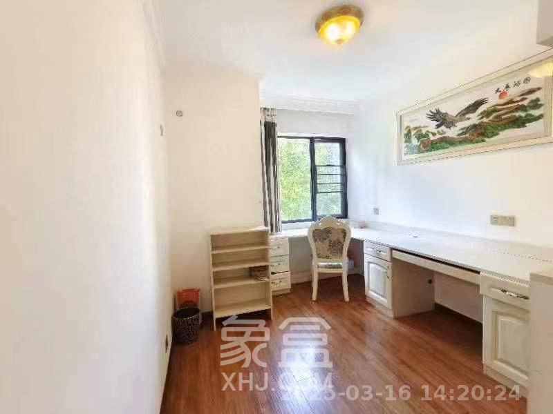 融科东南海  4室2厅2卫    4000.0元/月 融科东南海  4室2厅2卫    4000.0元/月室内图