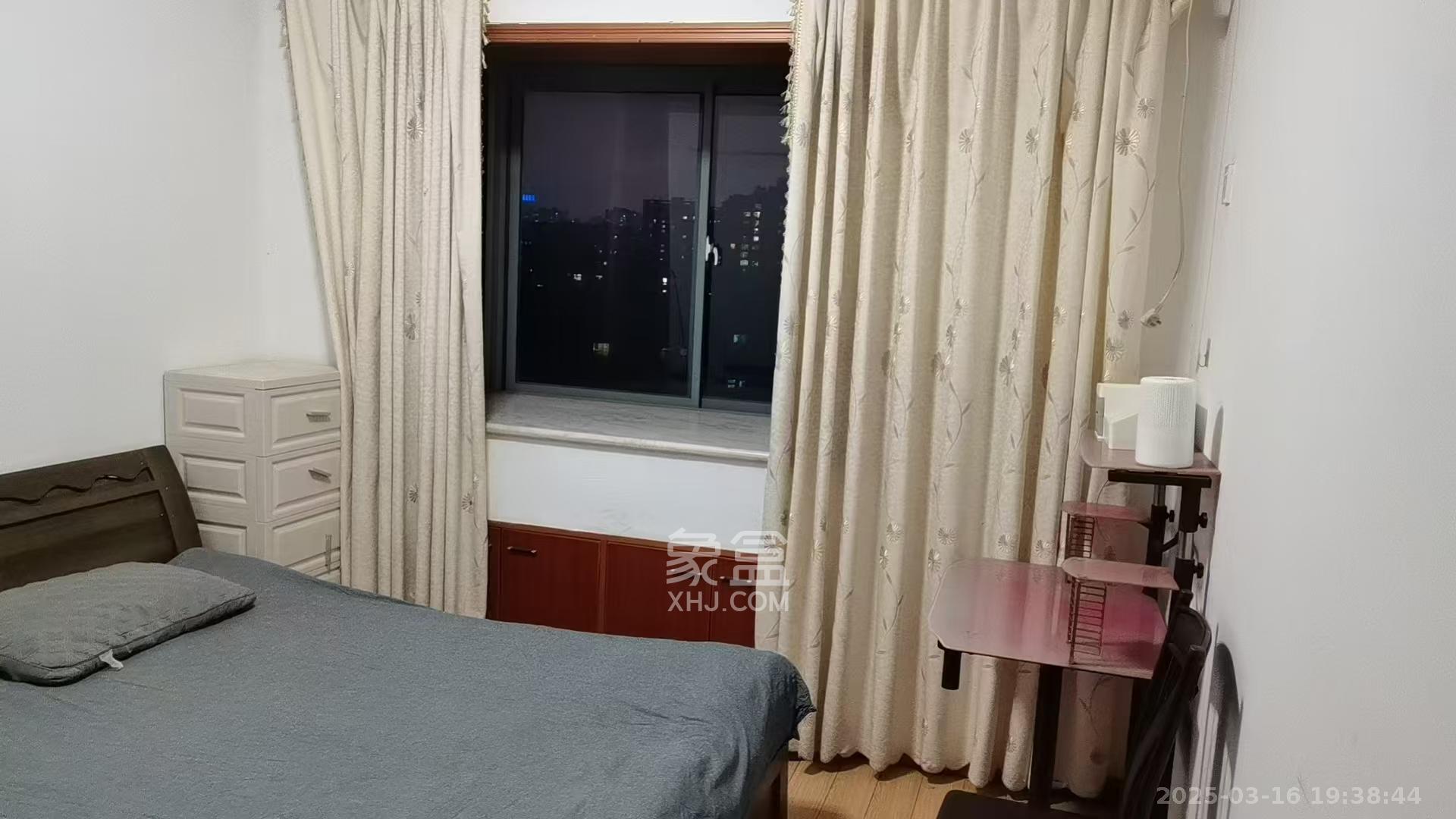东方银座（东方摩卡）  2室2厅1卫   2000.00元/月室内图