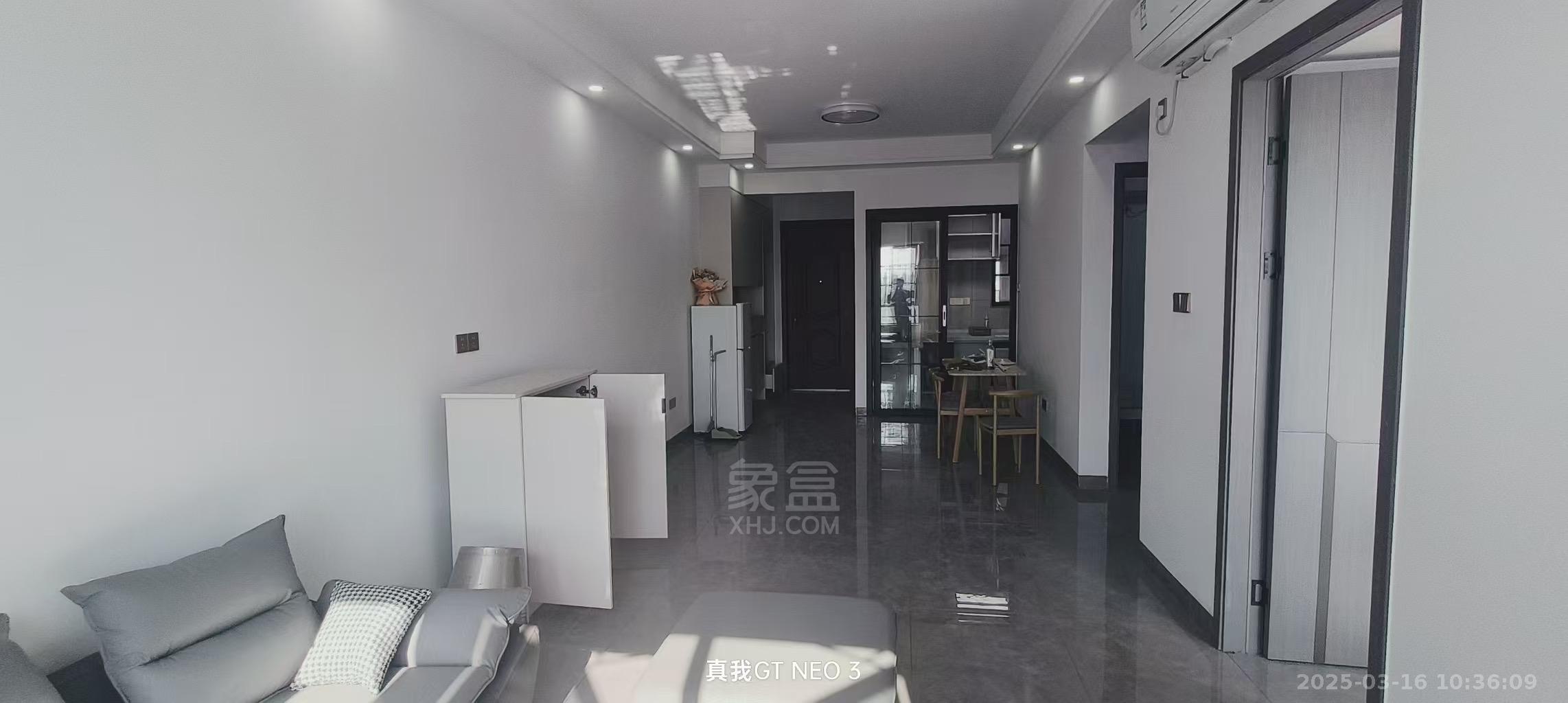 奥园广场 2室2厅1卫 2500.0元/月 奥园广场 2室2厅1卫 2500.0元/月室内图